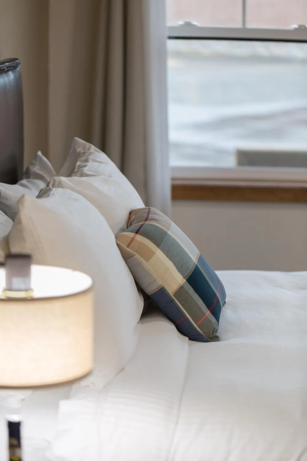 Bed in Woodland Inns