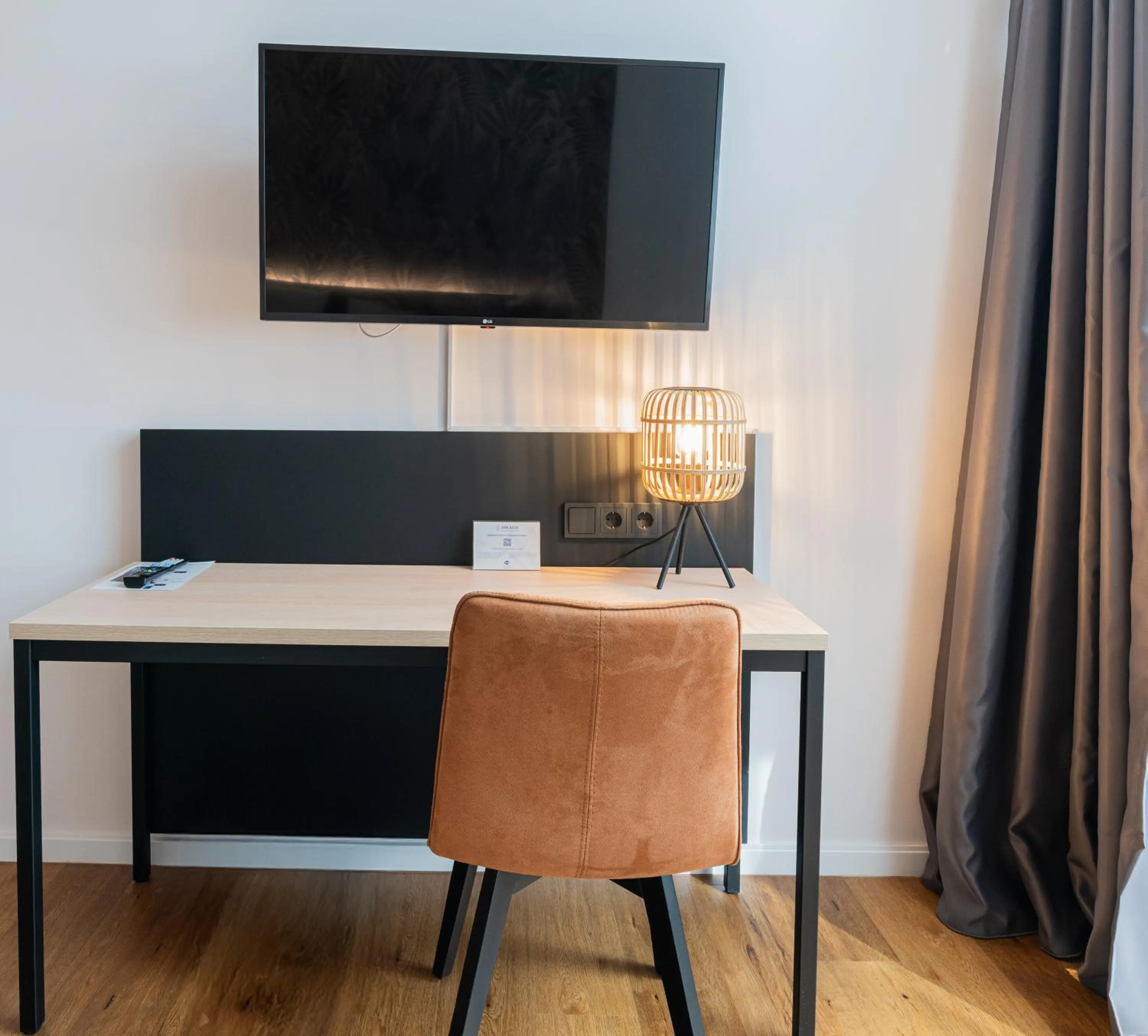 TV and multimedia in Hotel Arkadia