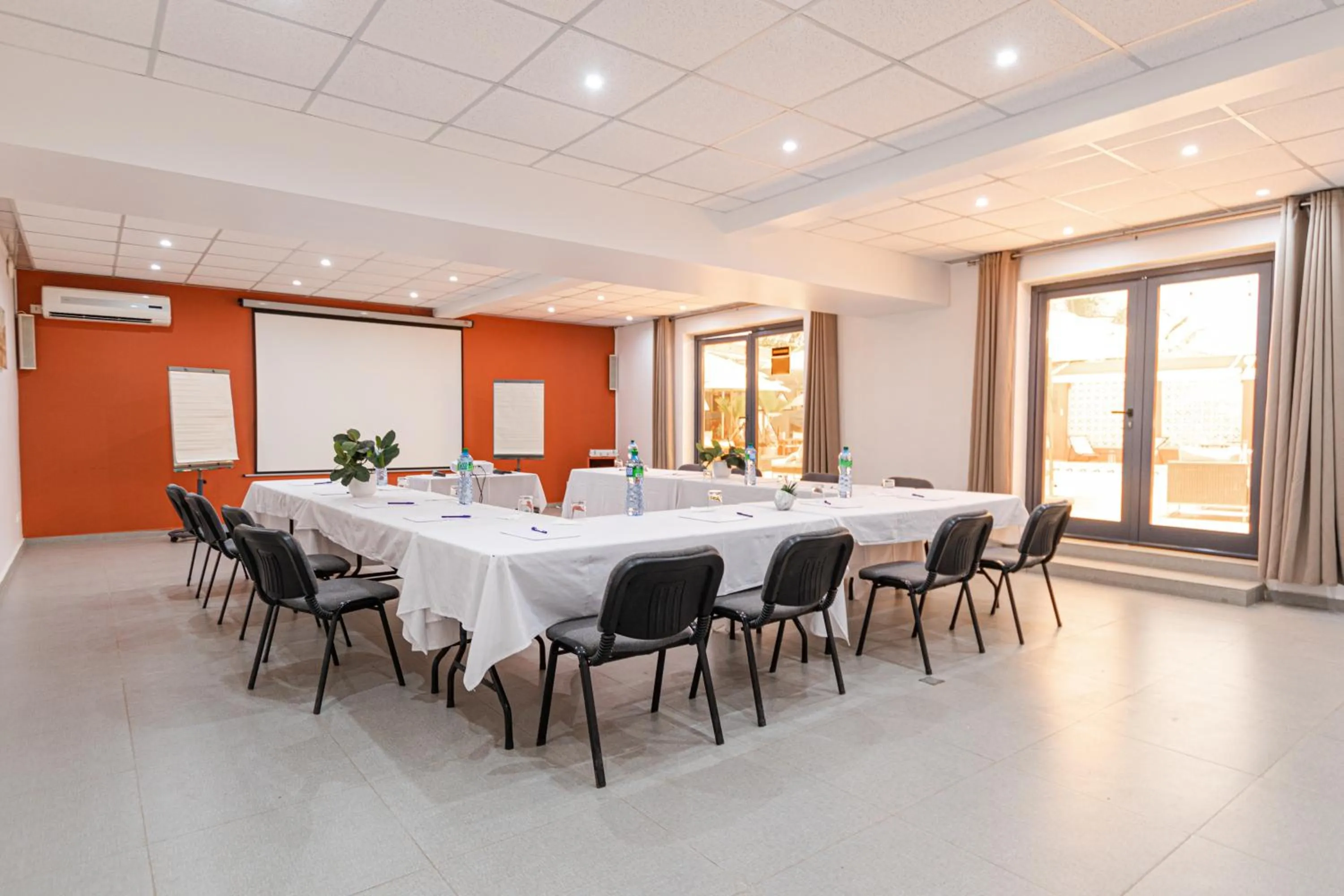 Banquet/Function facilities in La Madrague-Surf Beach Sea