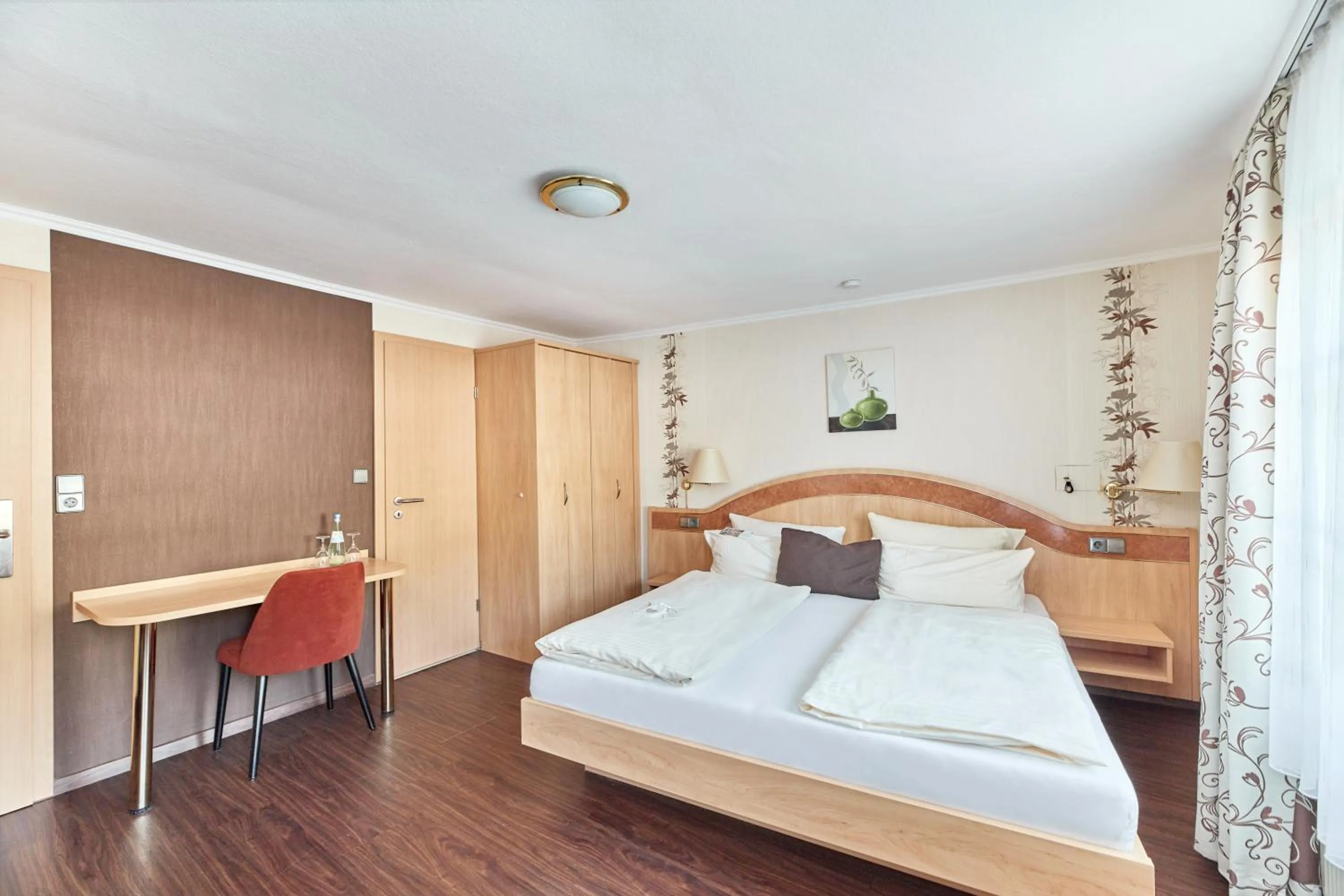 Photo of the whole room, Bed in Hotel Weinhof