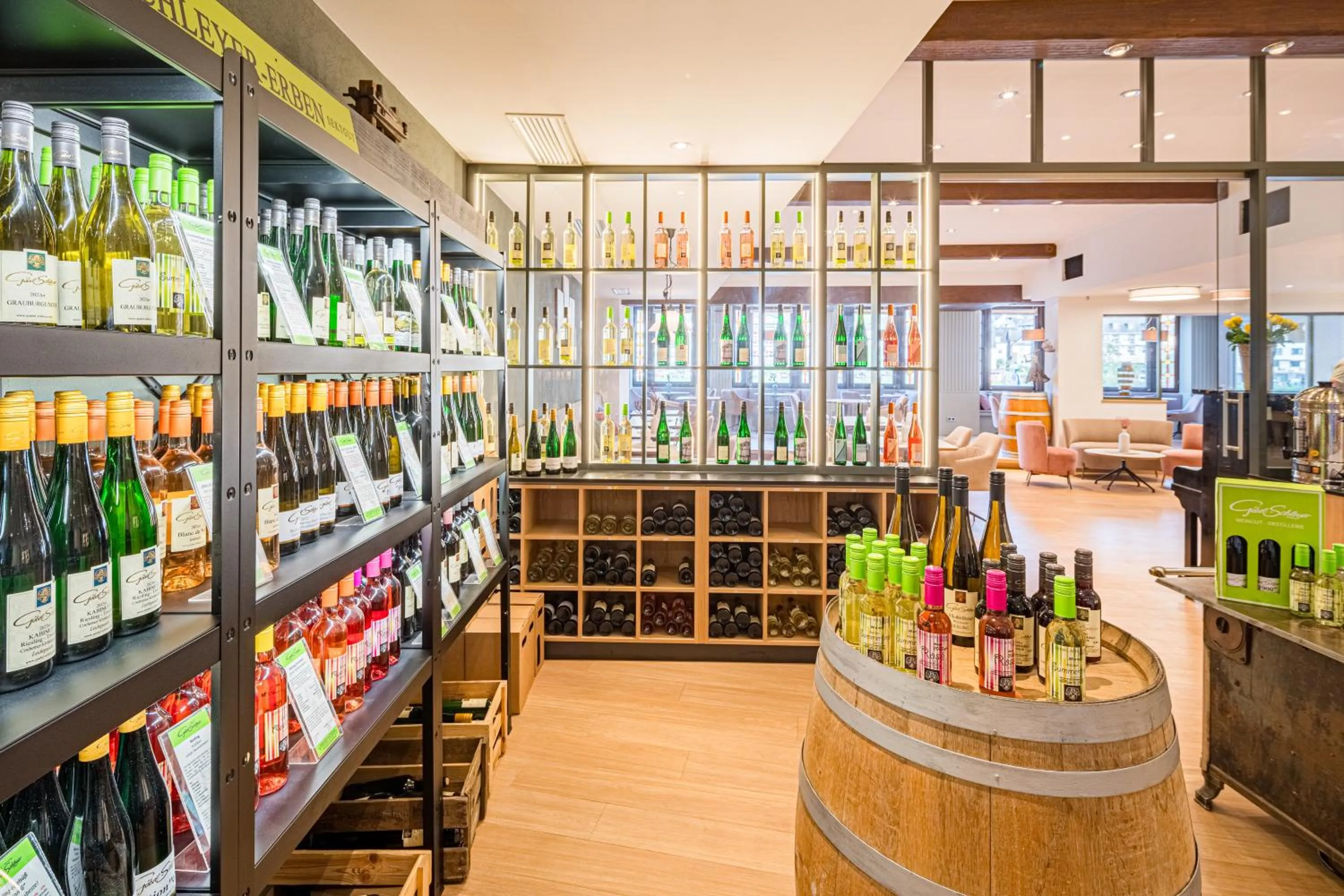 On-site shops in Hotel Weinhof