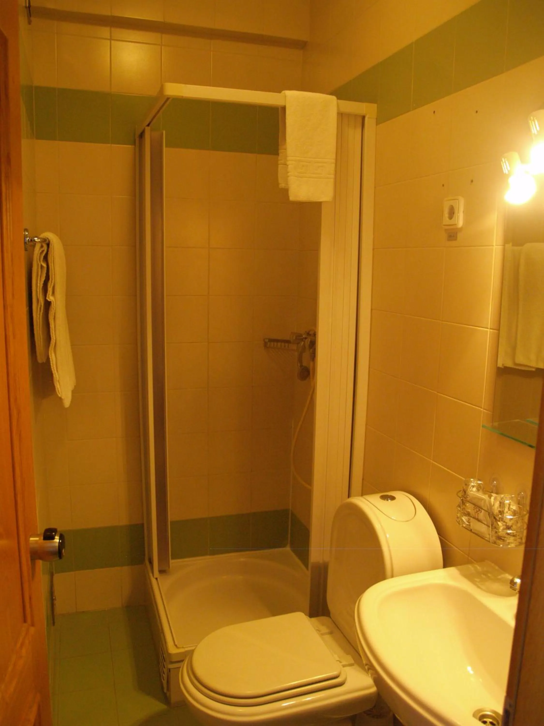 Bathroom in Hotel Santos