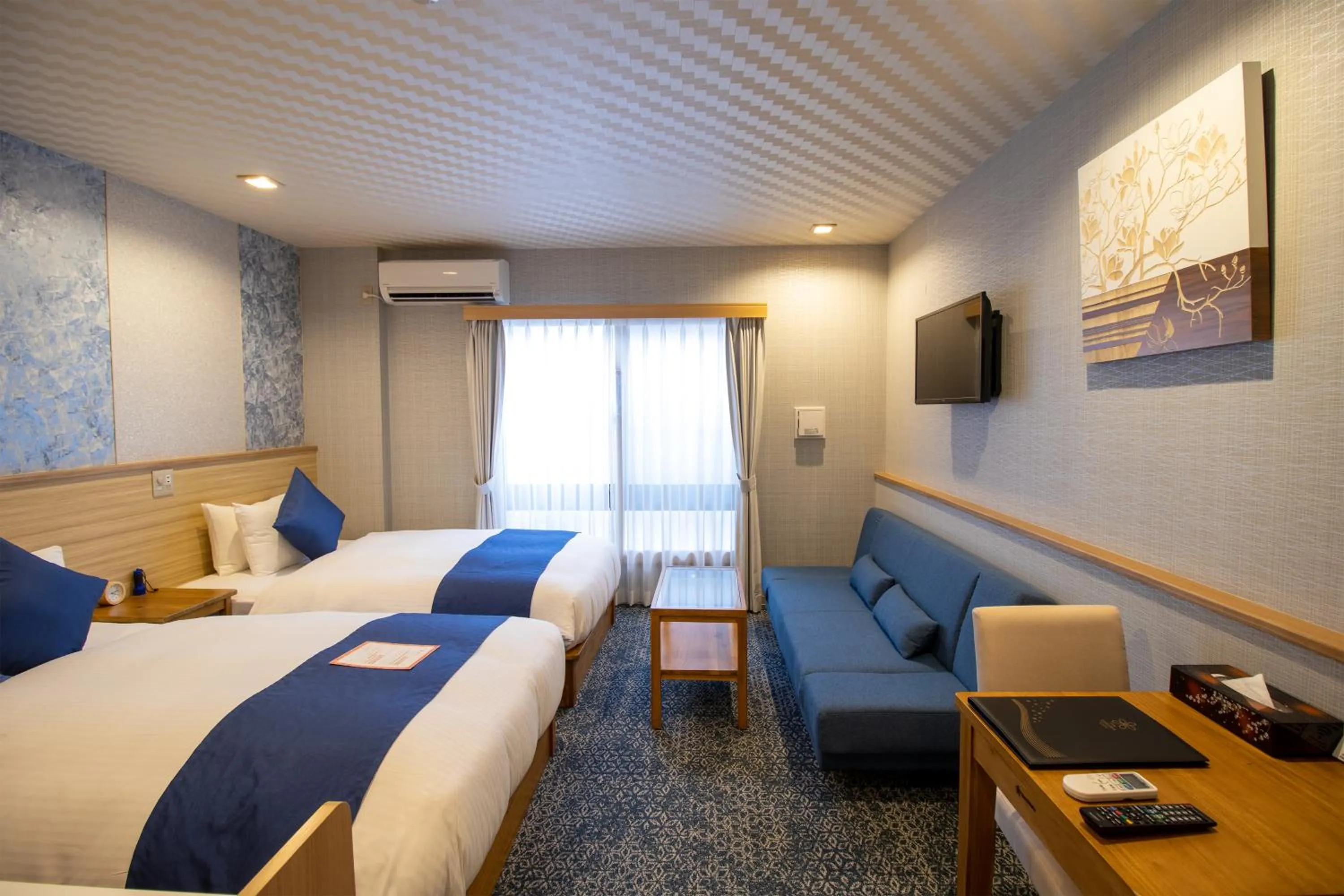 TV and multimedia, Bed in Stay SAKURA Kyoto Tambaguchi