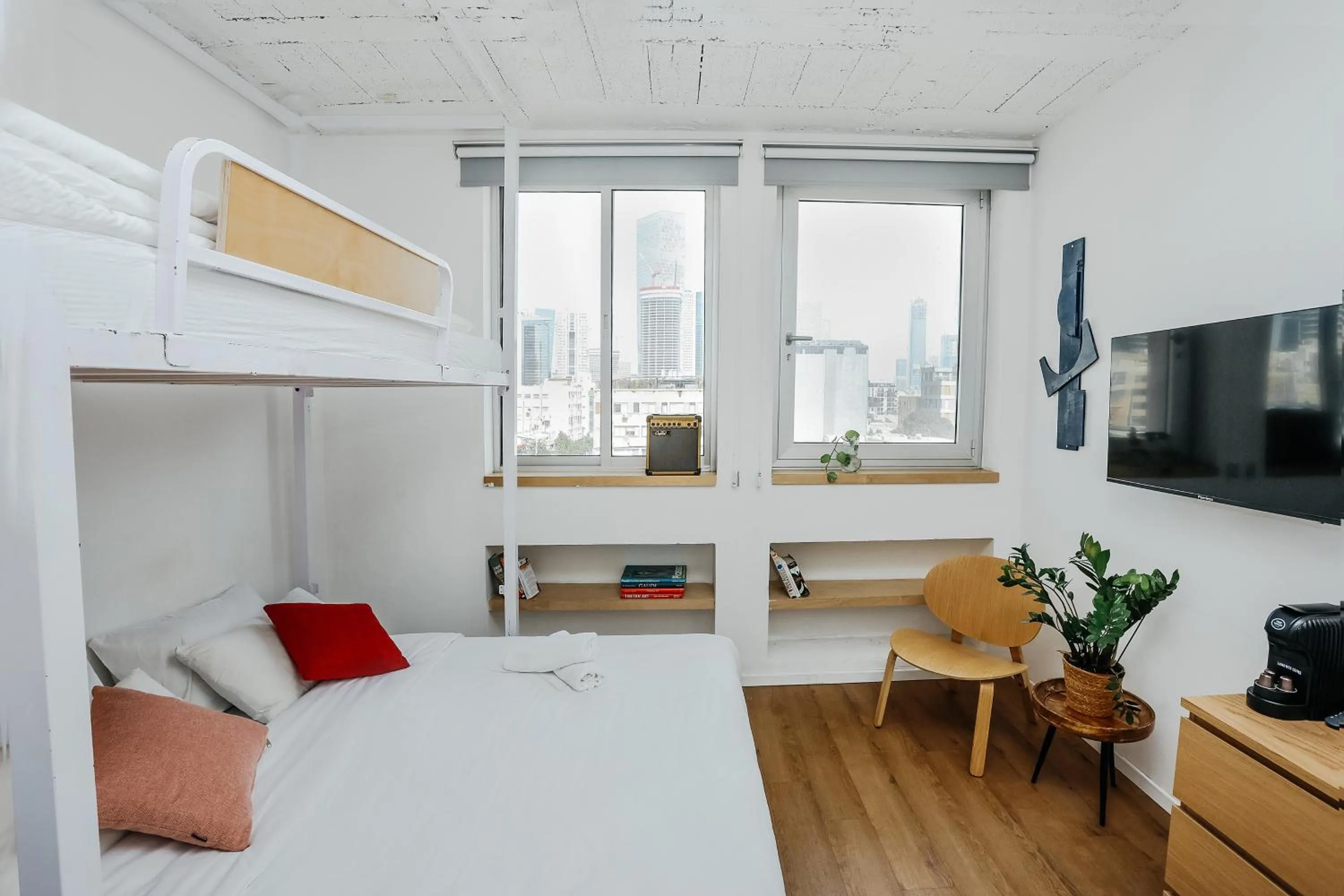 Bed in Domus Metro Hotel