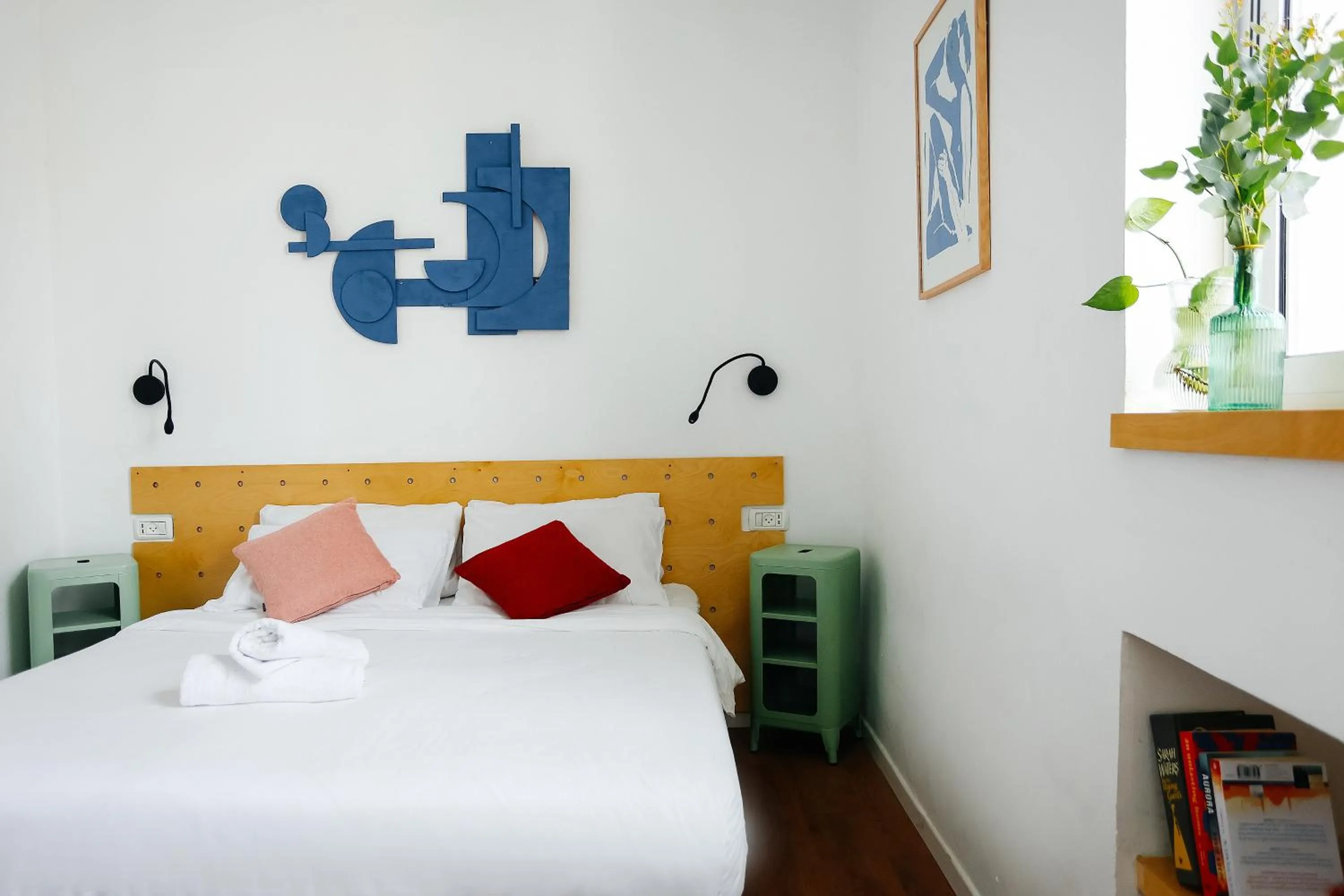 Bed in Domus Metro Hotel