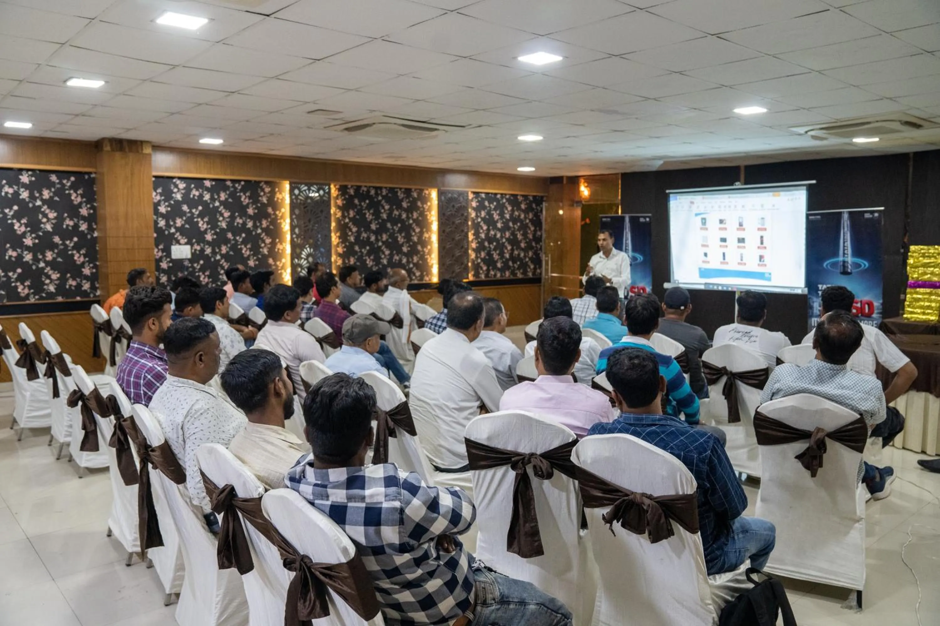Meeting/conference room in Height View Residency