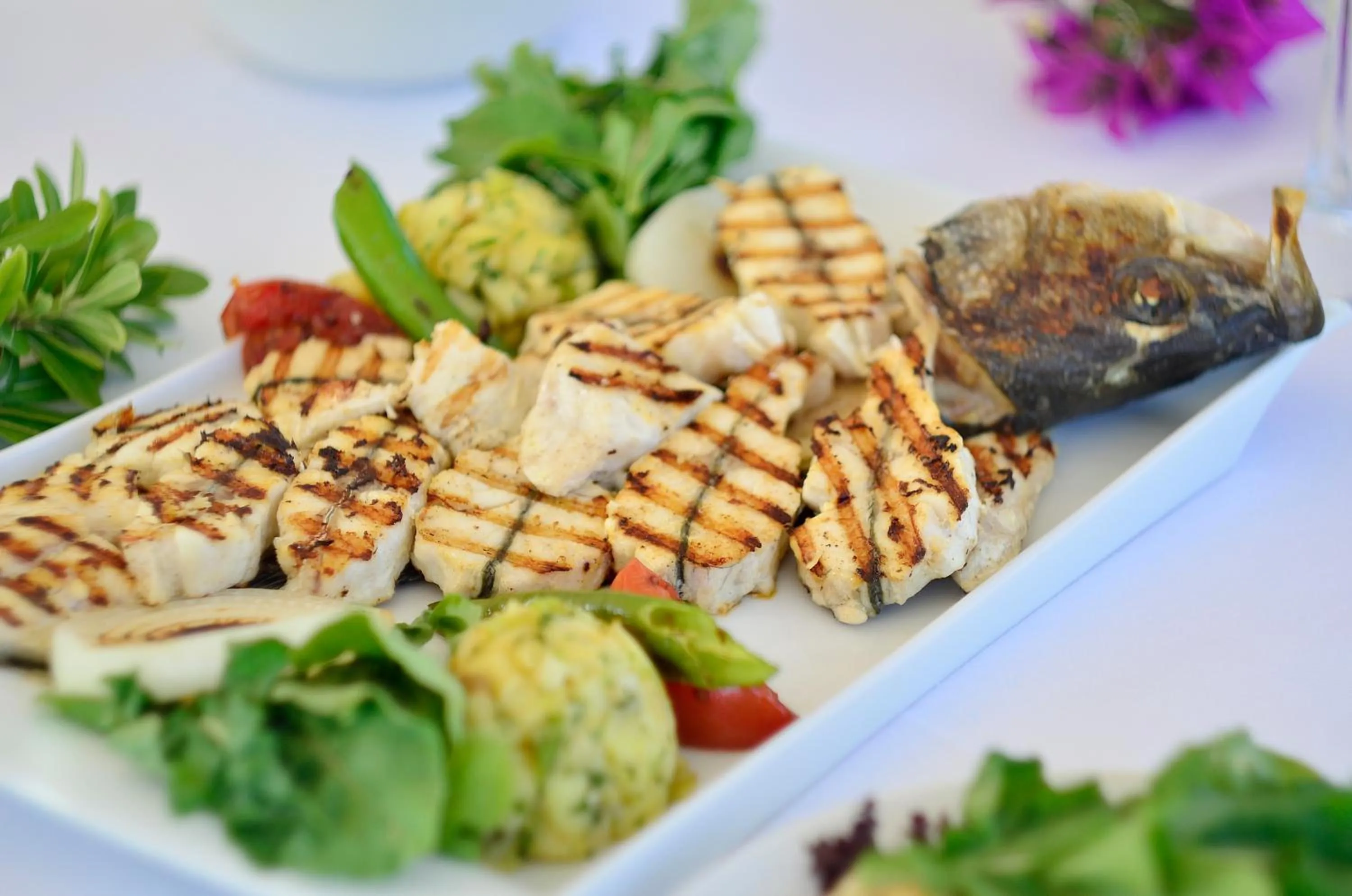 Food in Lugga Boutique Hotel & Beach