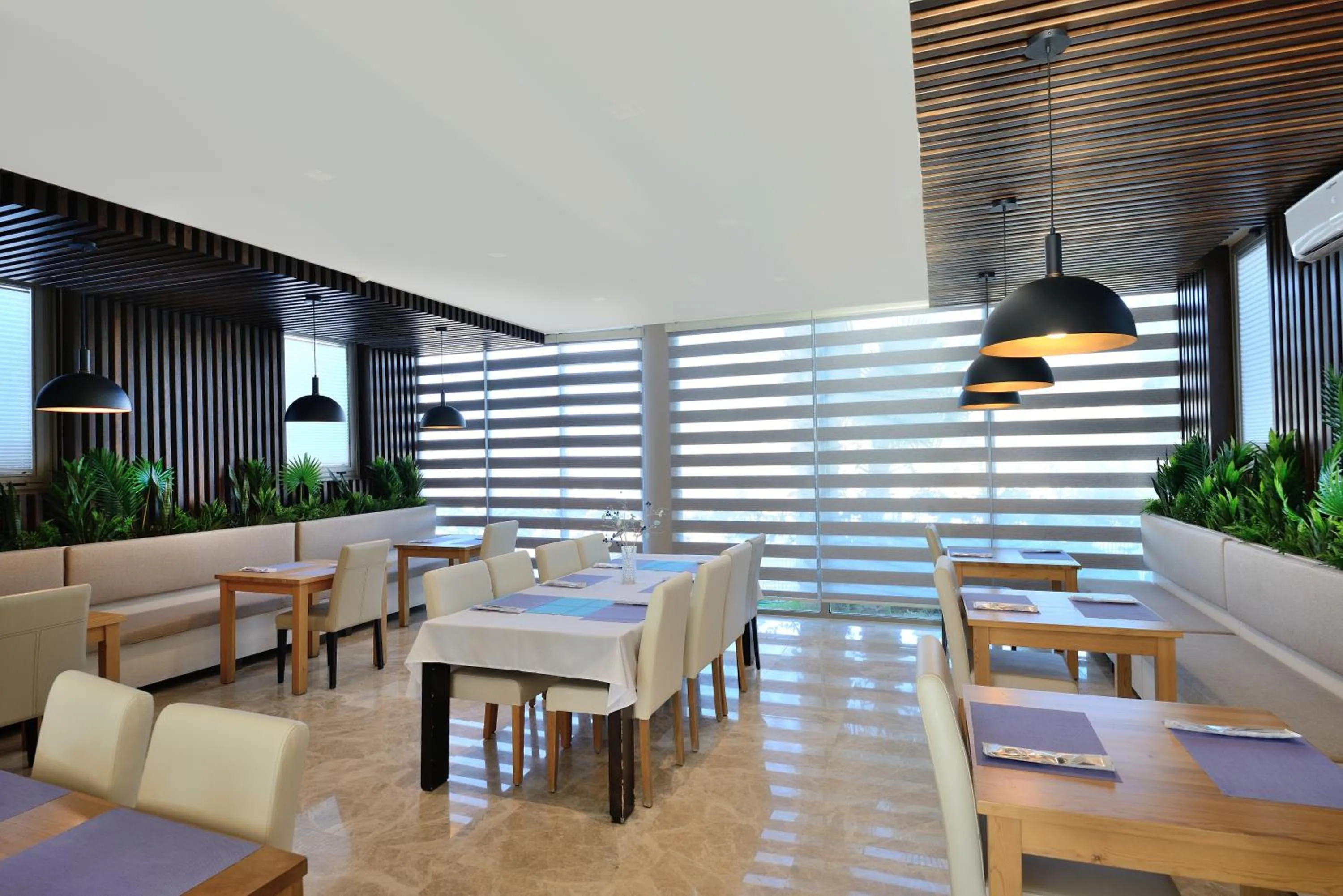 Buffet breakfast in Lugga Boutique Hotel & Beach