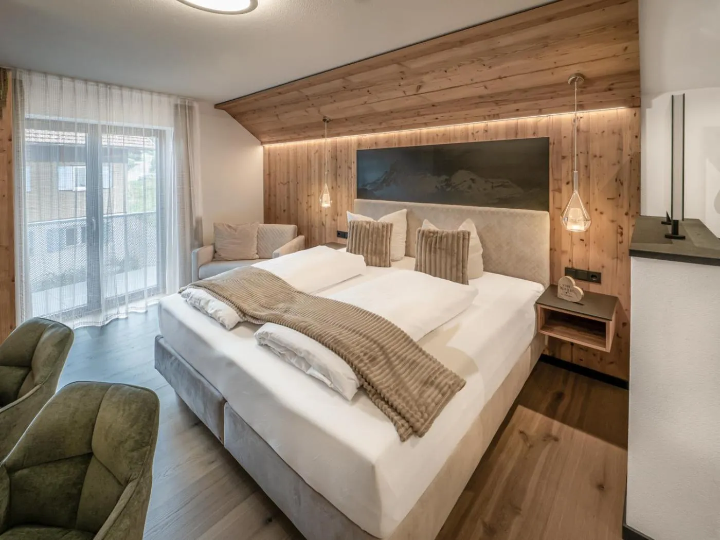 Bedroom, Bed in Mäsers Allgäuherz