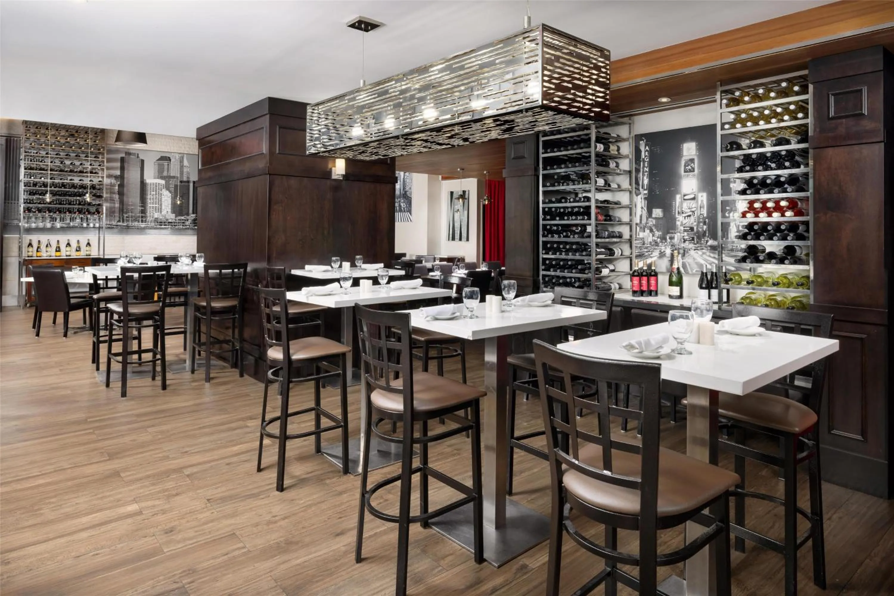 Restaurant/places to eat in Hilton Garden Inn New York - Times Square Central