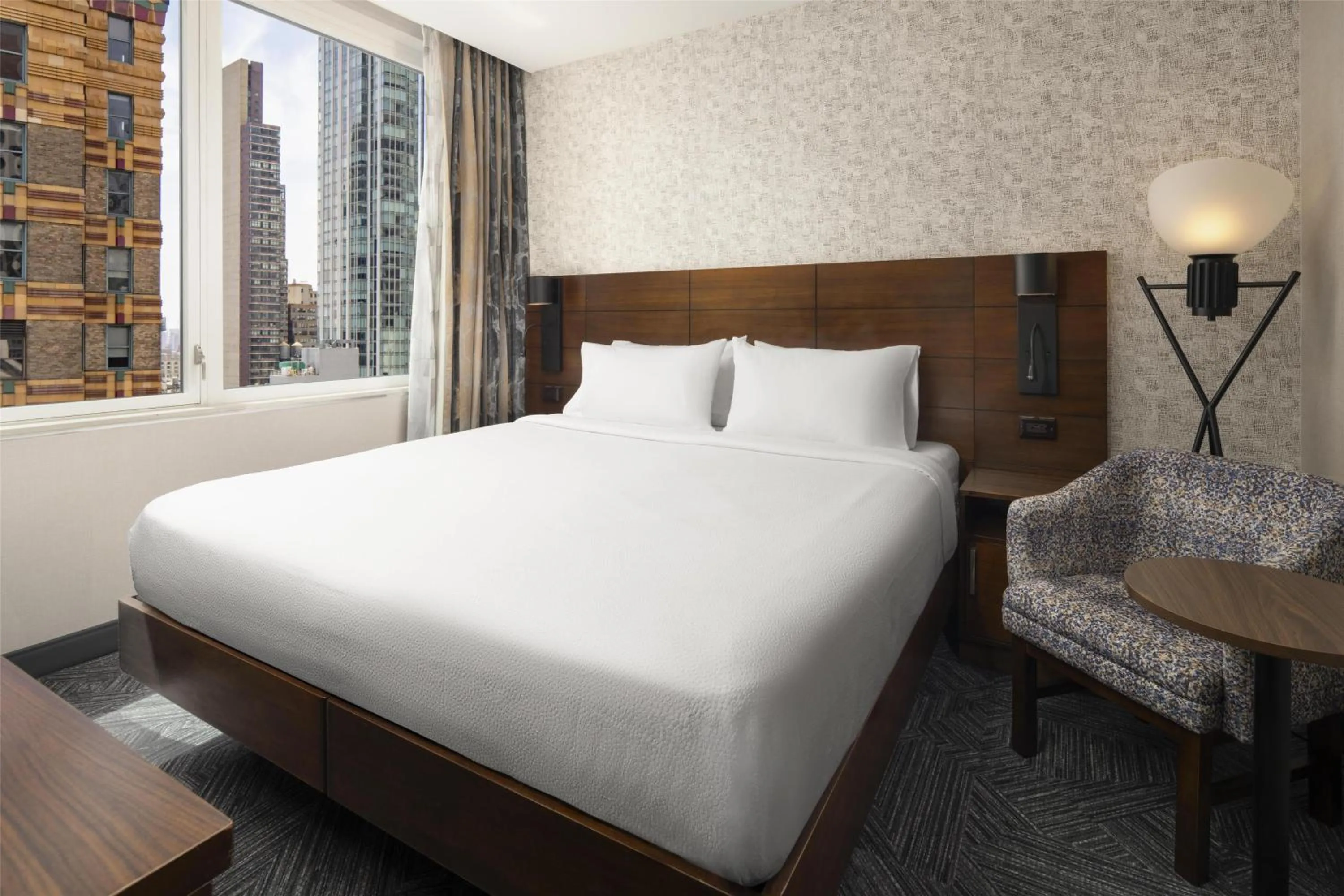 Bed in Hilton Garden Inn New York/Midtown Park Avenue