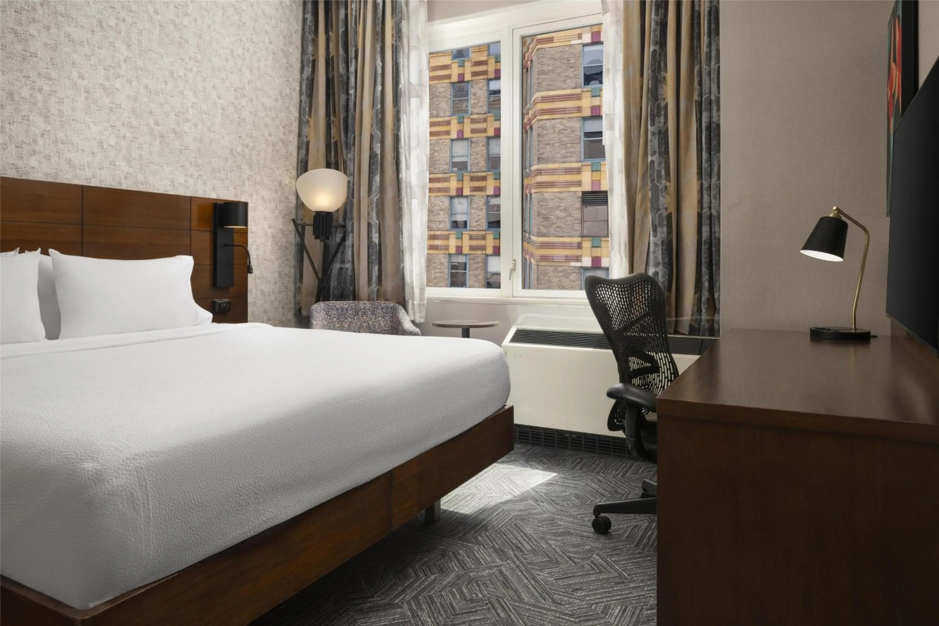 Bed in Hilton Garden Inn New York/Midtown Park Avenue