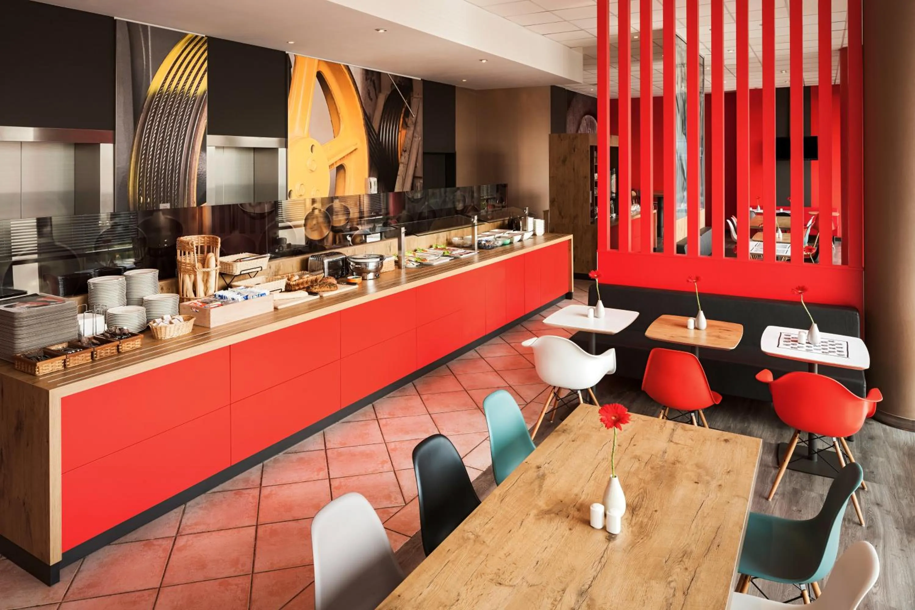 Restaurant/places to eat in ibis Hotel Berlin Spandau