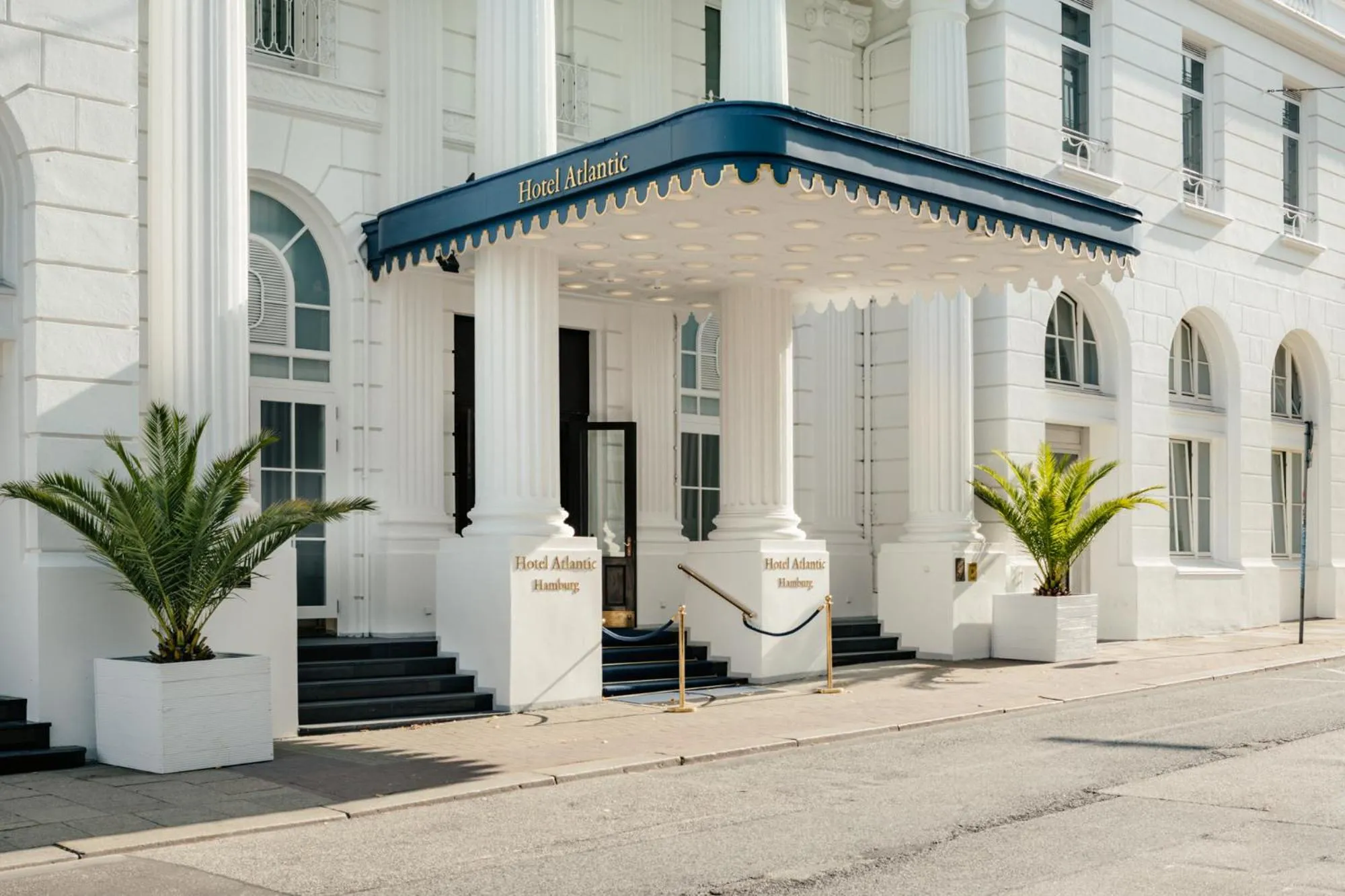 Property building in Hotel Atlantic Hamburg, Autograph Collection