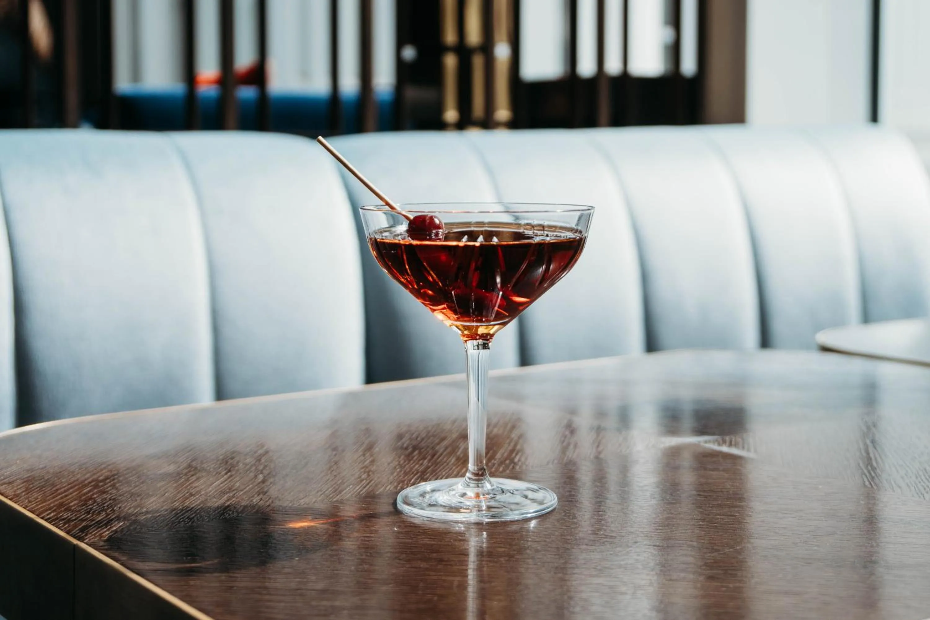 Drinks in Hotel Atlantic Hamburg, Autograph Collection