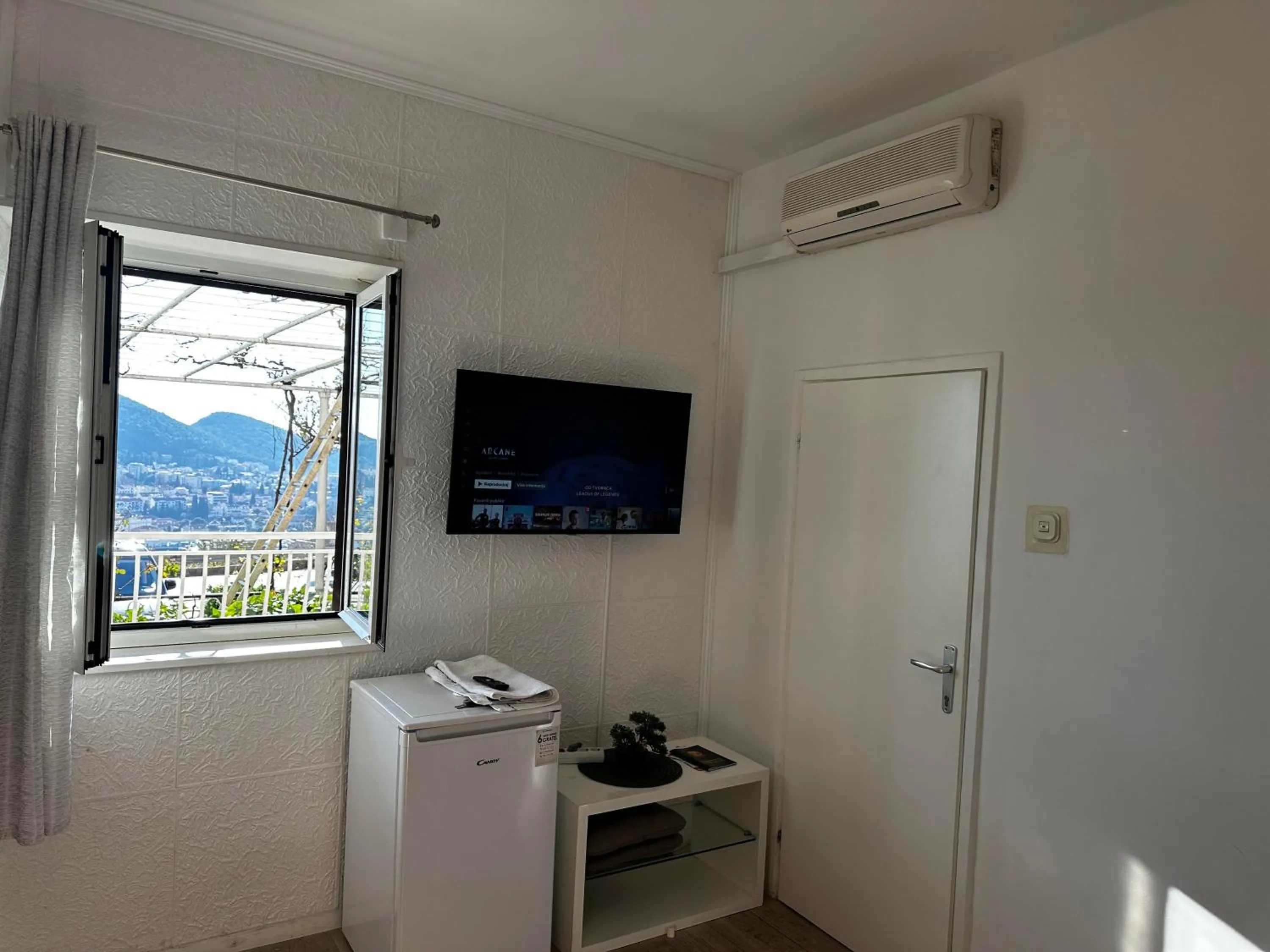 TV and multimedia in Guesthouse Perica
