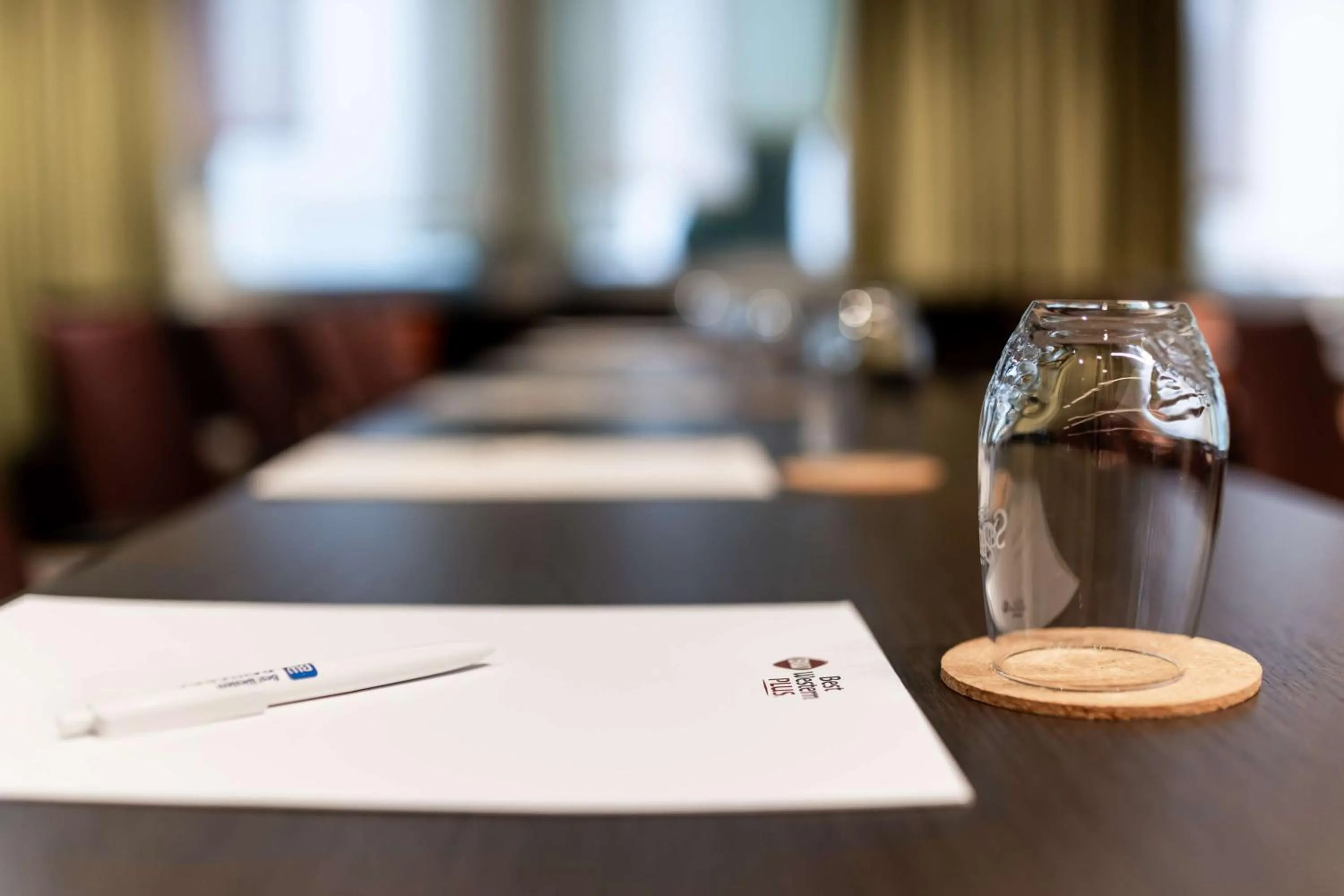 Meeting/conference room in Best Western Plus Hotel St. Raphael