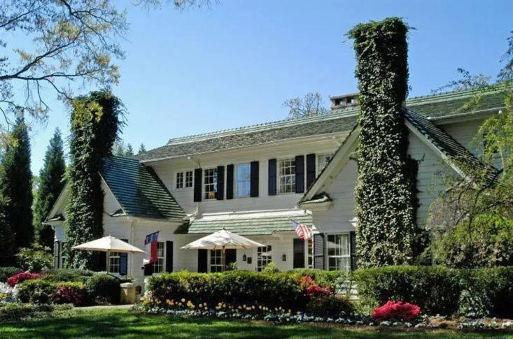 The Morehead Inn