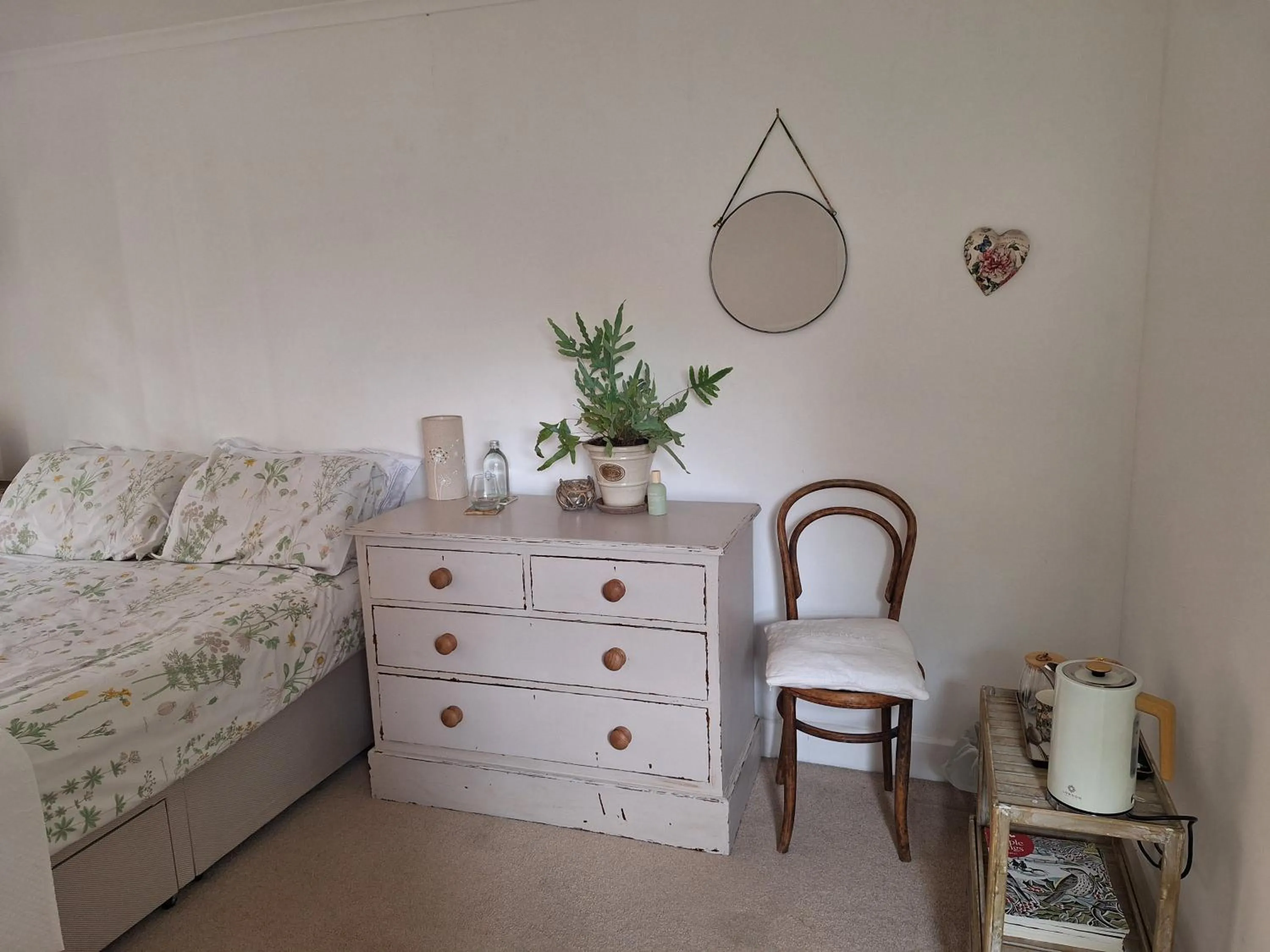 Bedroom, Bed in AROHA