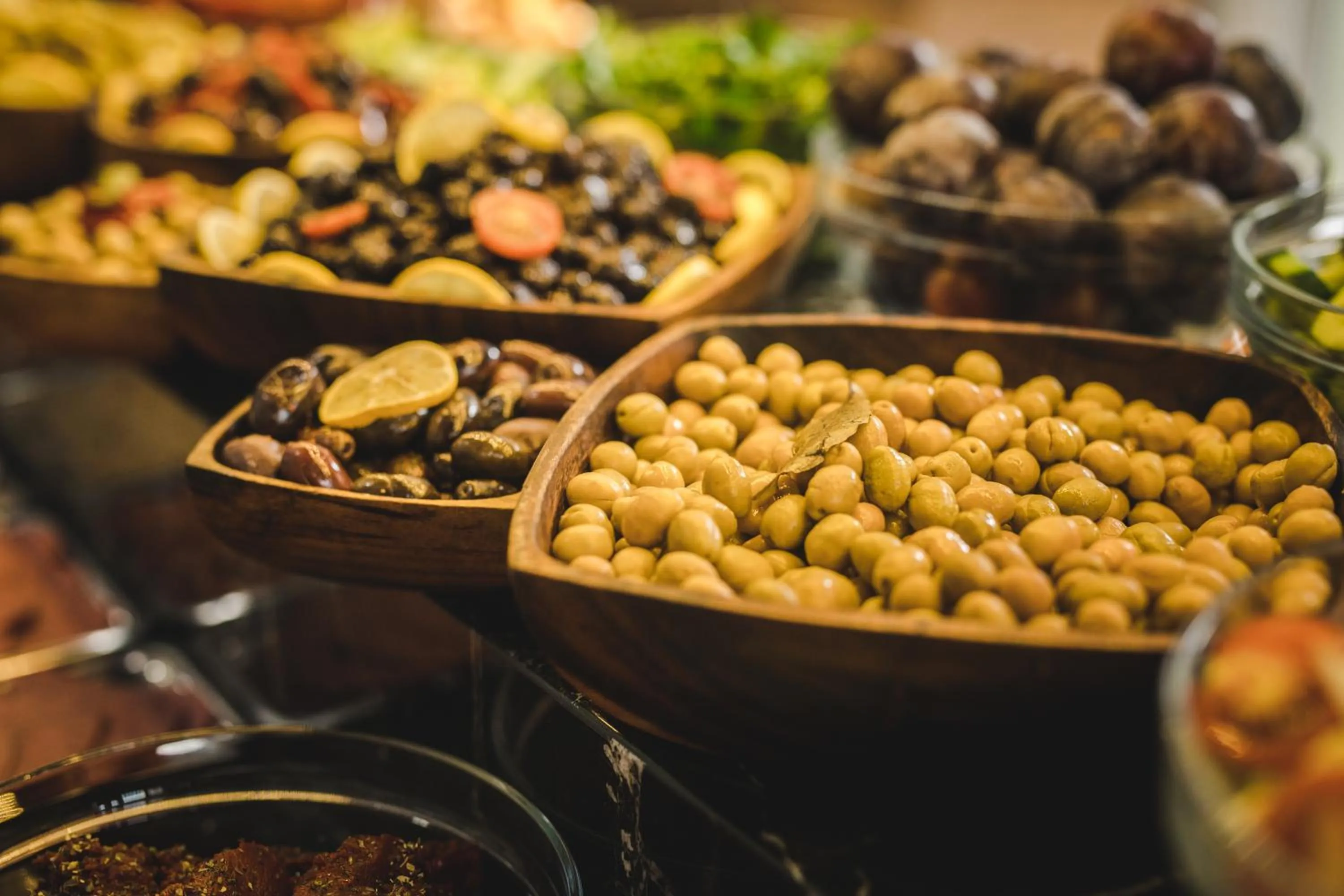 Food and drinks in Alan Suites