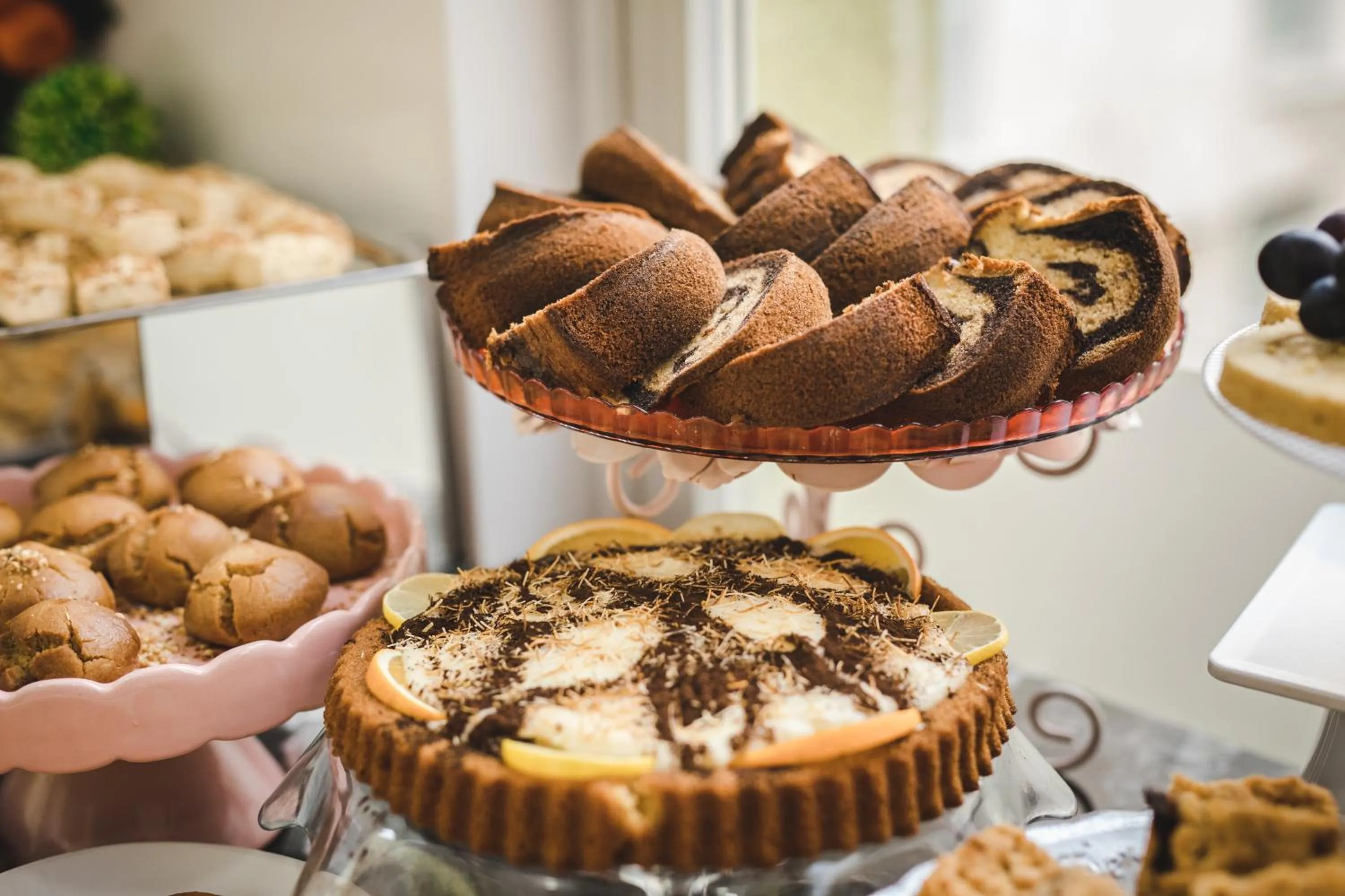 Food and drinks in Alan Suites