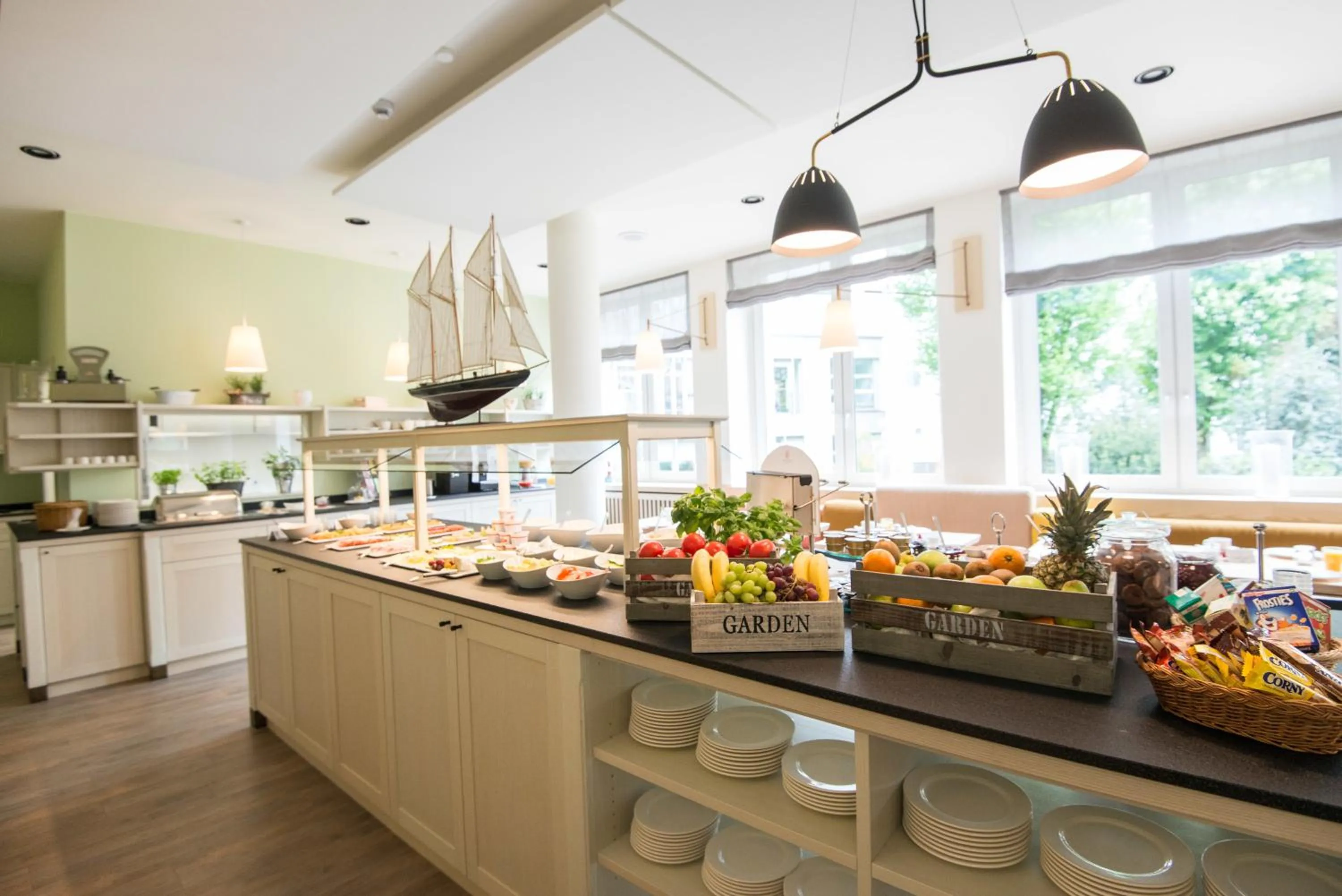 Buffet breakfast in Hotel Stella Maris