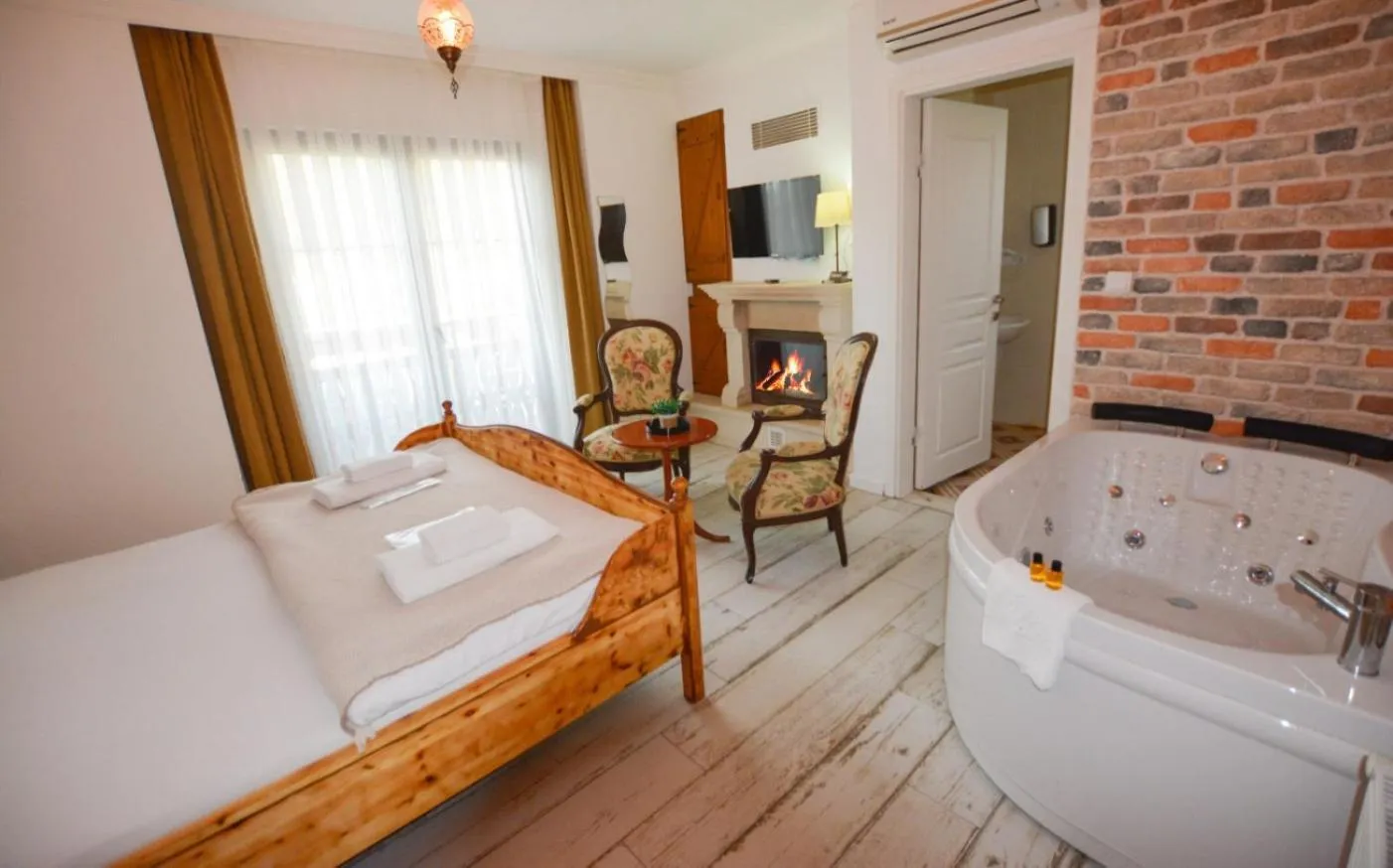 Bed in Agva Piazza Hotel