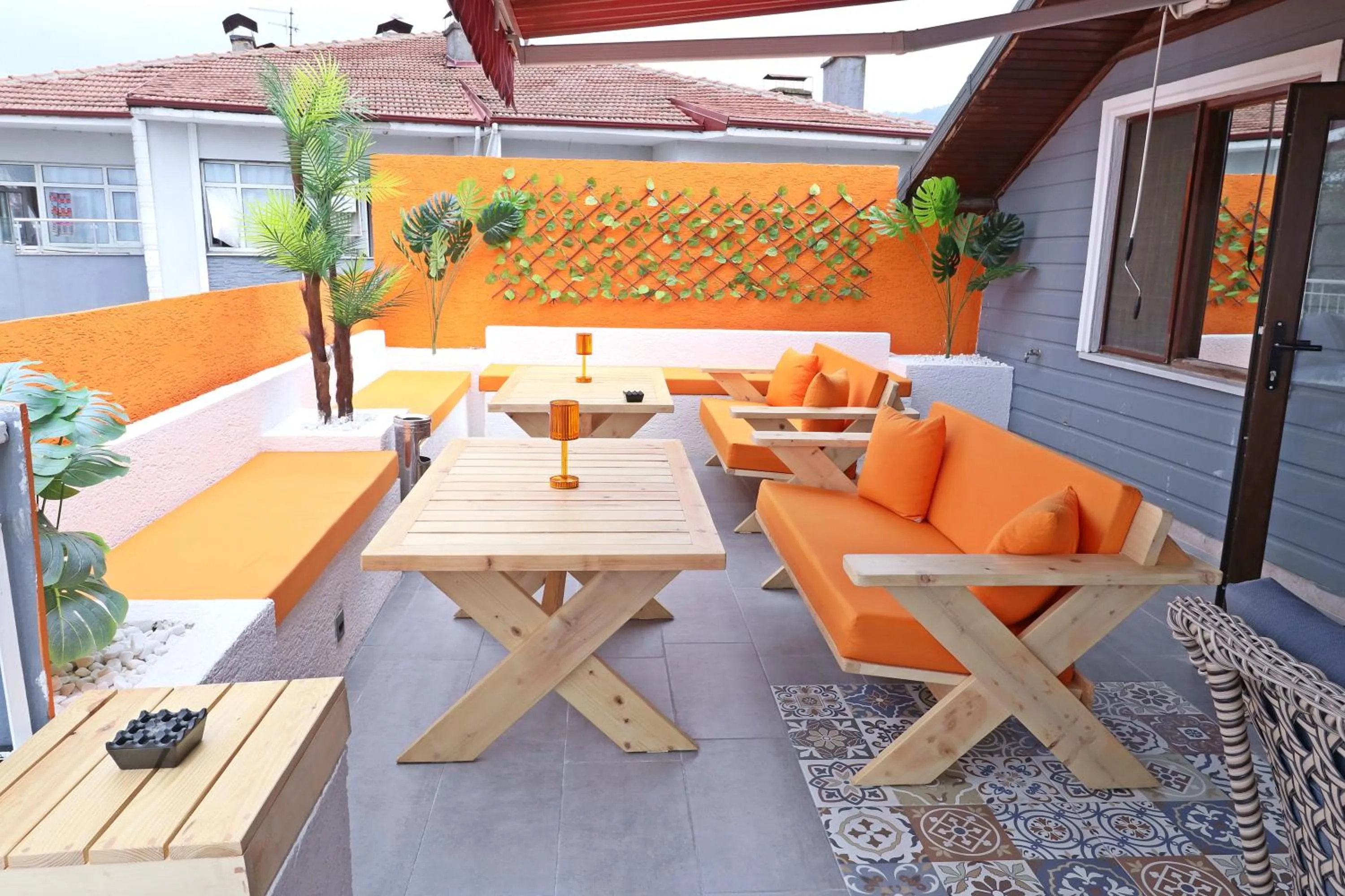 Patio in Hotel Ipekyolu