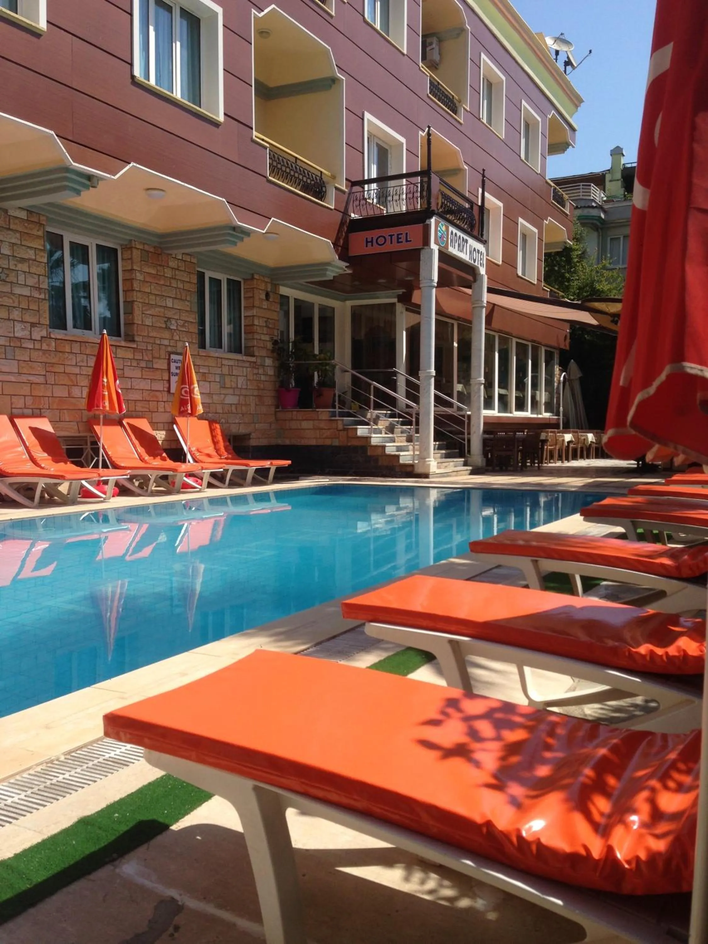 Swimming pool in Blue Yacht Marina Apart Hotel