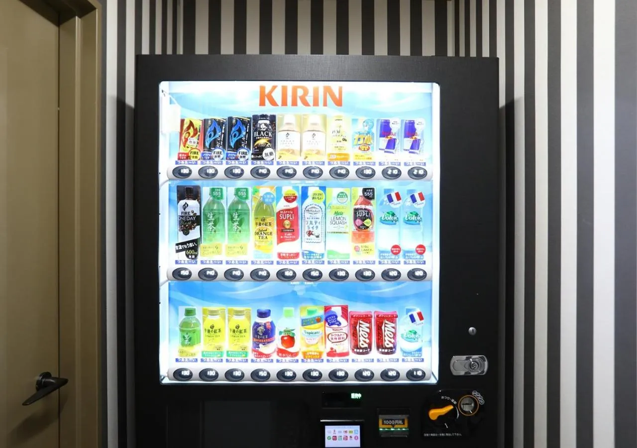 vending machine in APA Hotel Omori Ekimae