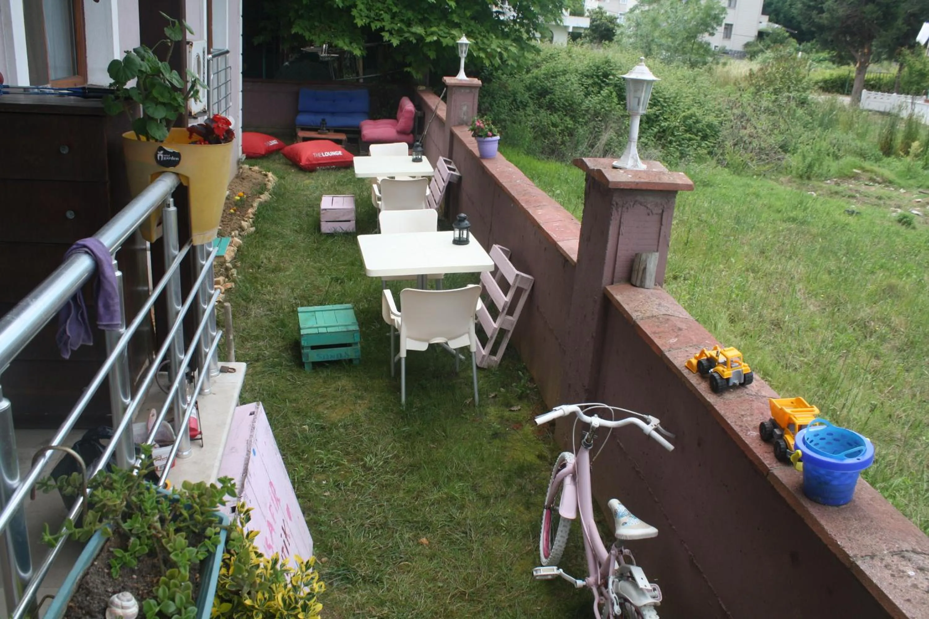 Patio in Sapphire Hotel