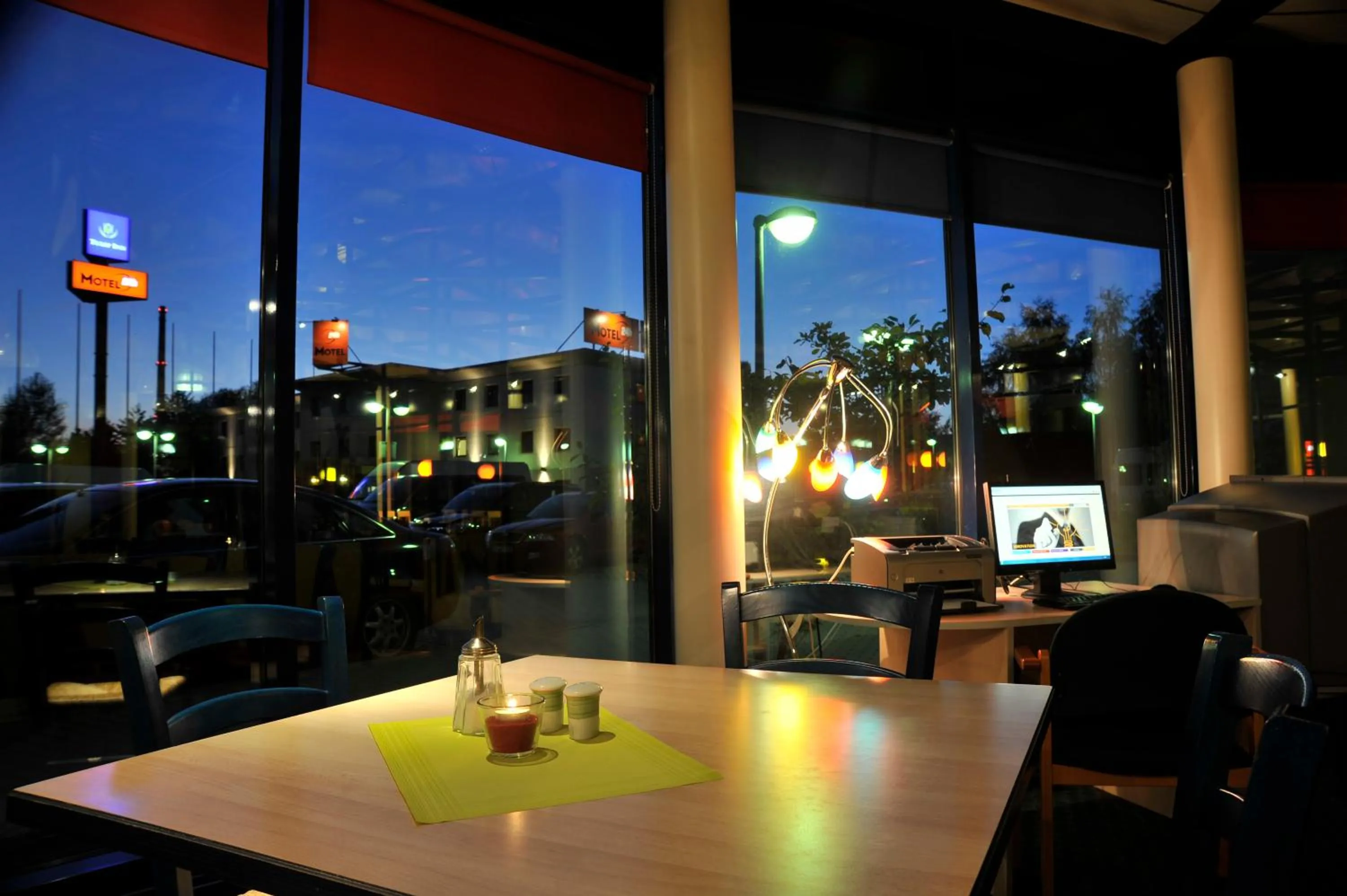 Restaurant/places to eat in Plaza Inn Berlin Süd Ludwigsfelde