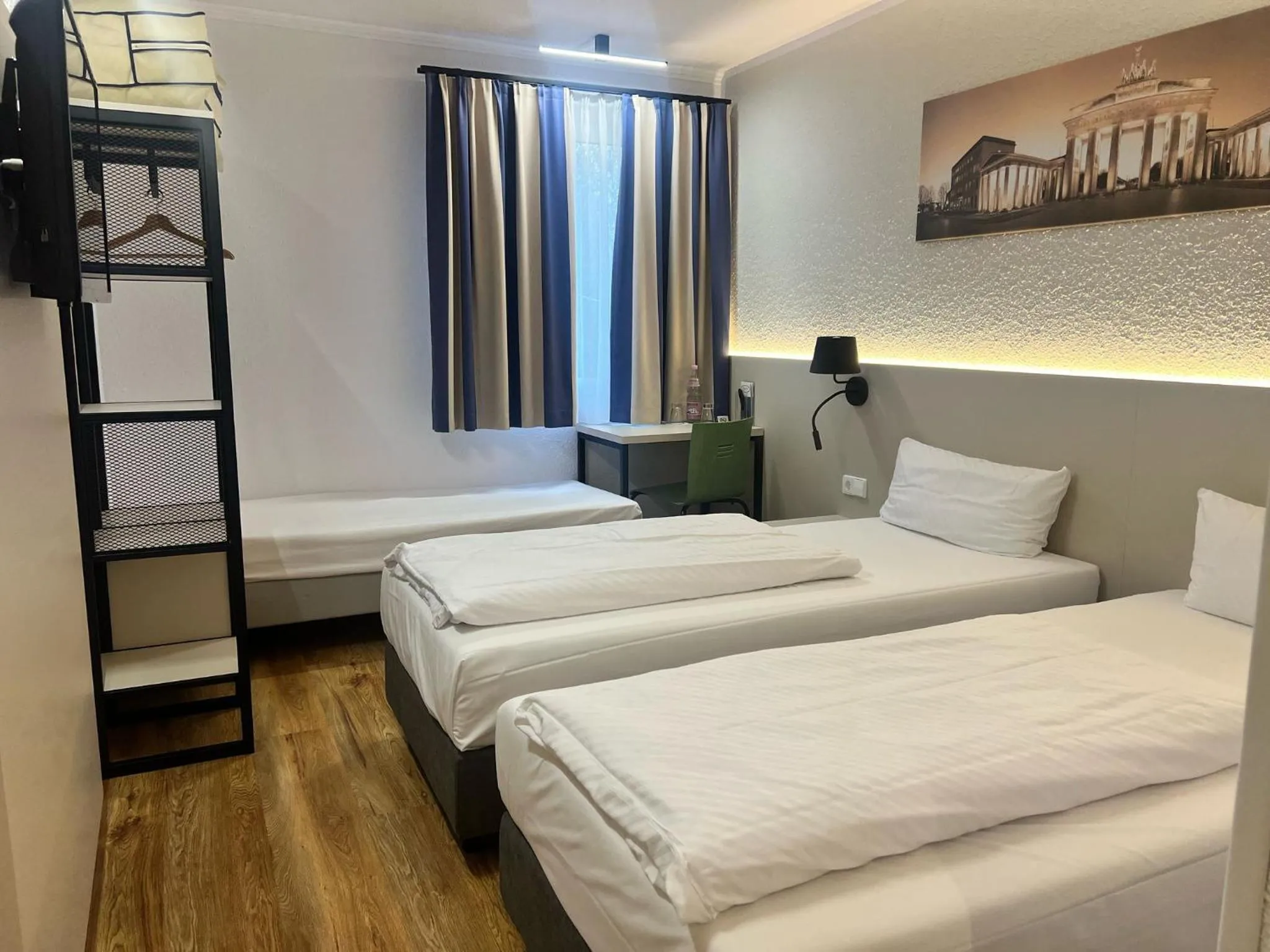 Bed in Plaza Inn Berlin Süd Ludwigsfelde