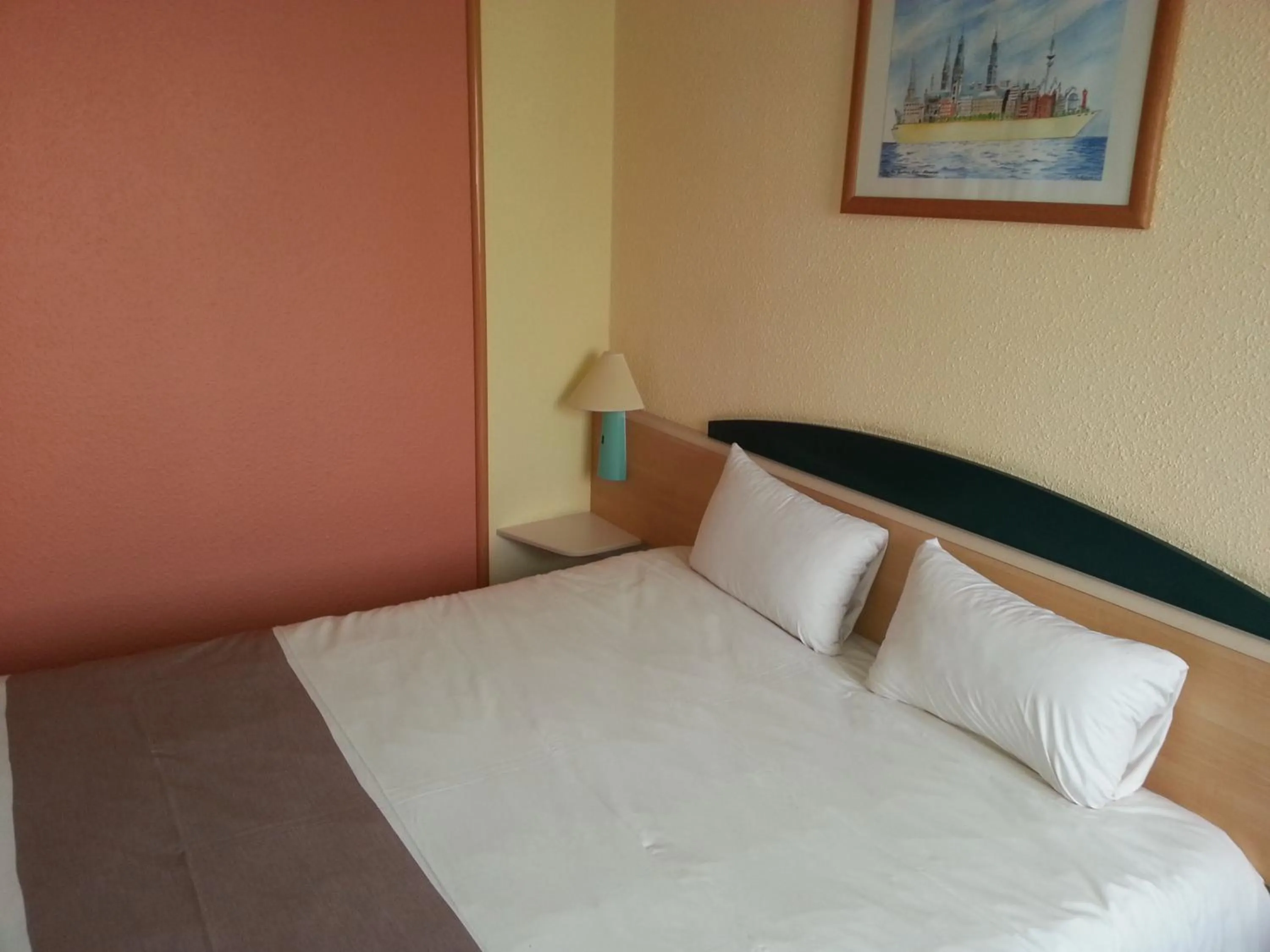 Bed in Plaza Inn Berlin Süd Ludwigsfelde