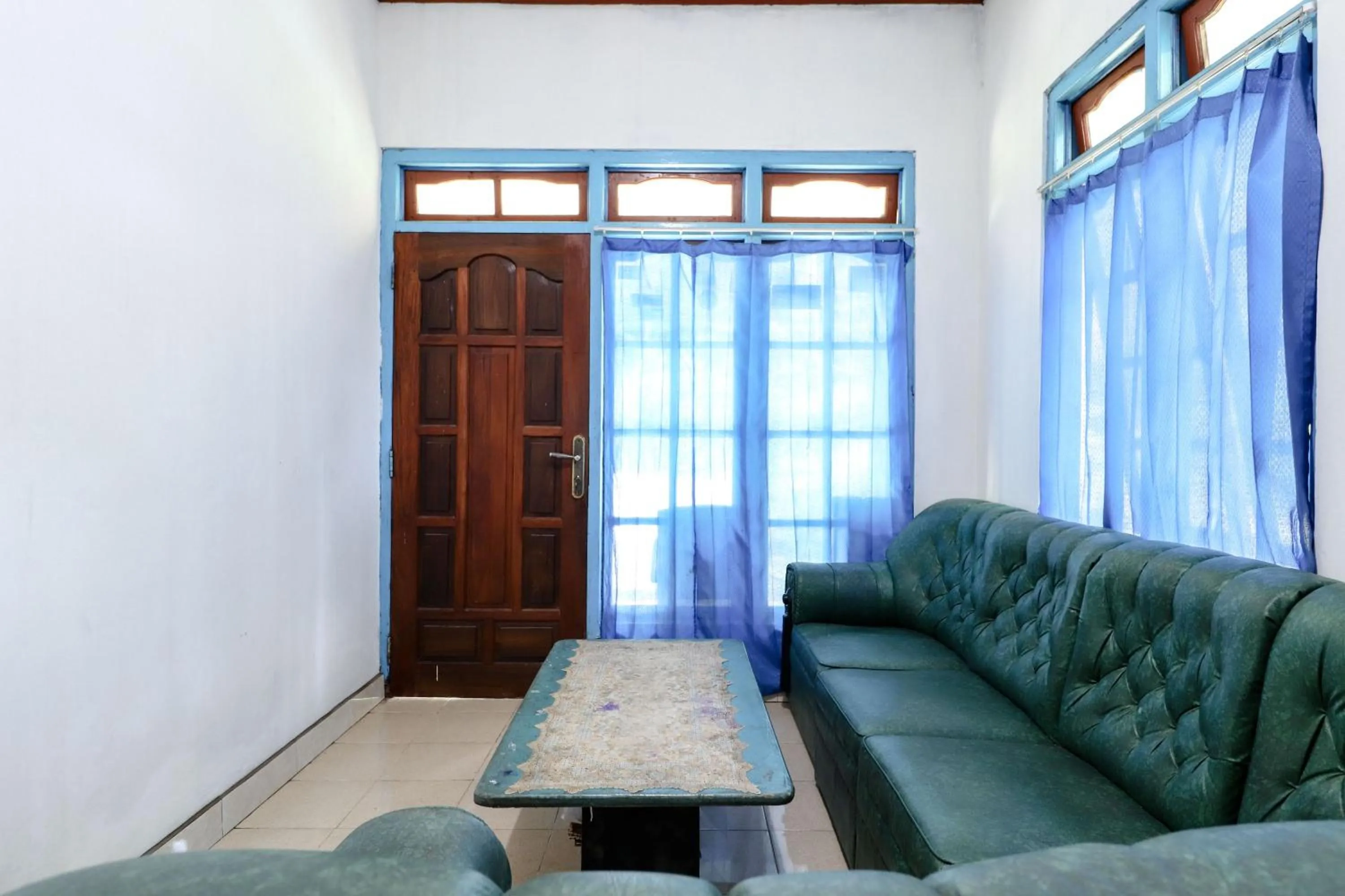 Seating area in Homestay Mbah Parni