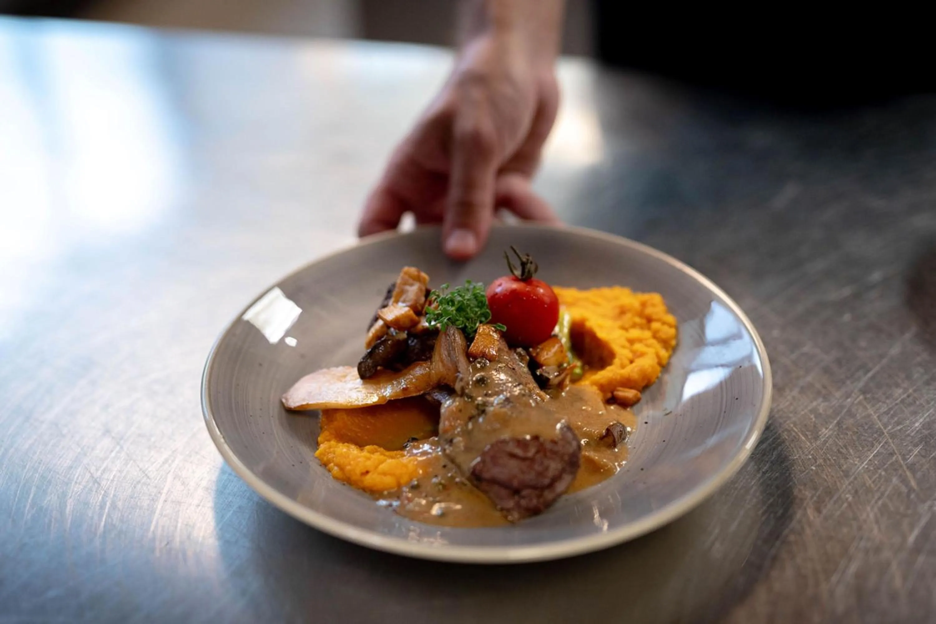 Kitchen or kitchenette in Sheraton Essen Hotel