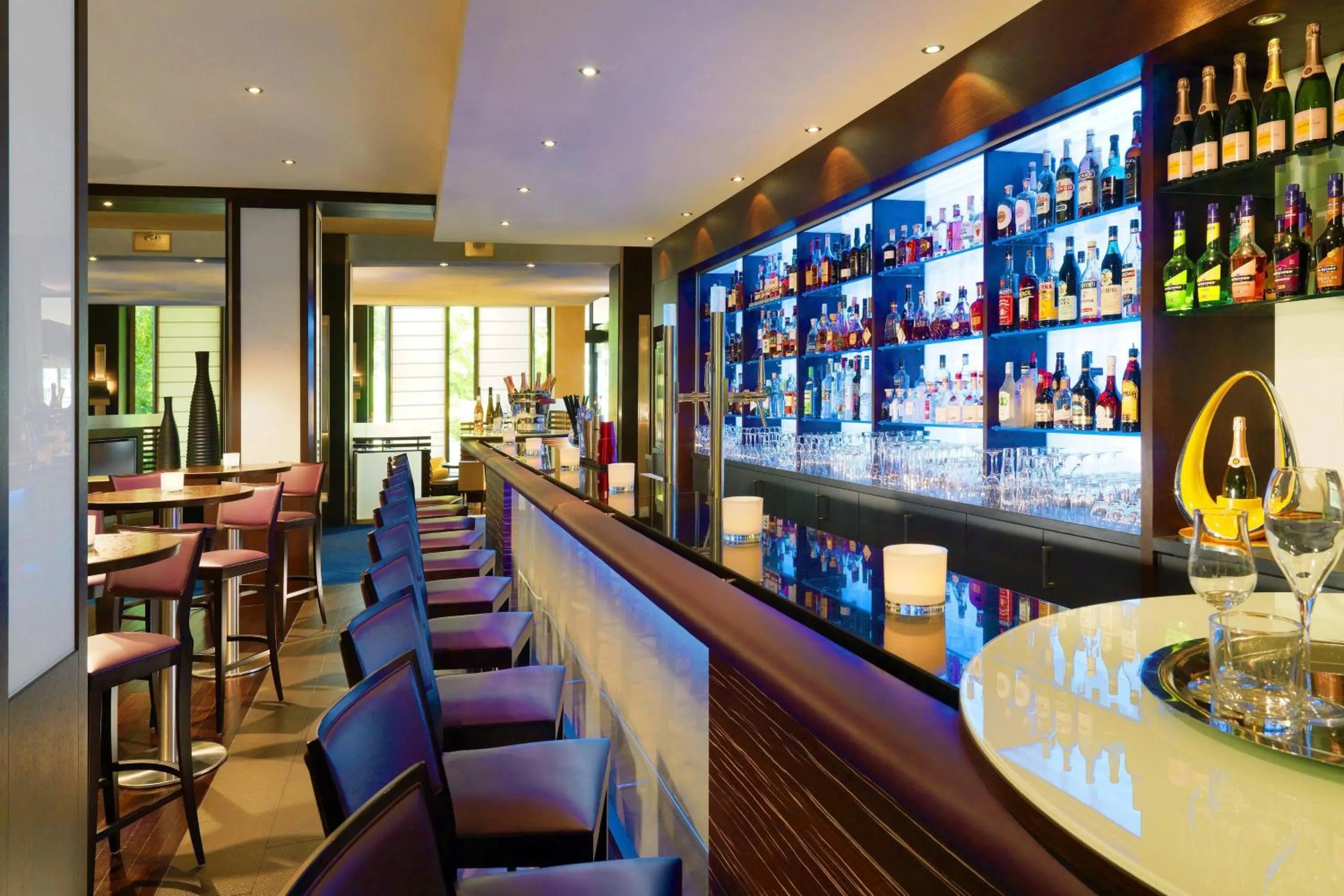 Lounge or bar in Sheraton Essen Hotel