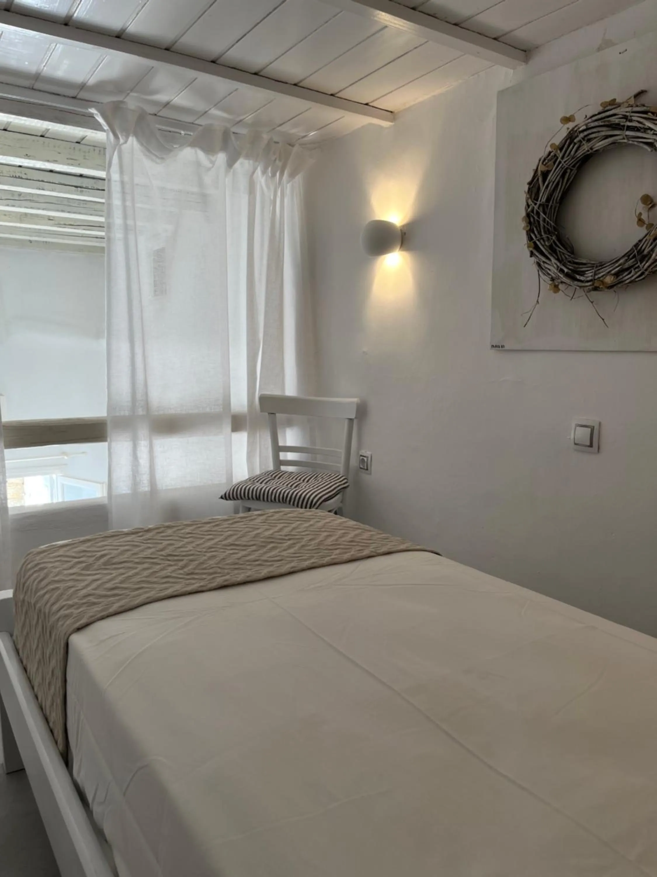 Bed in Navy Blue Suites