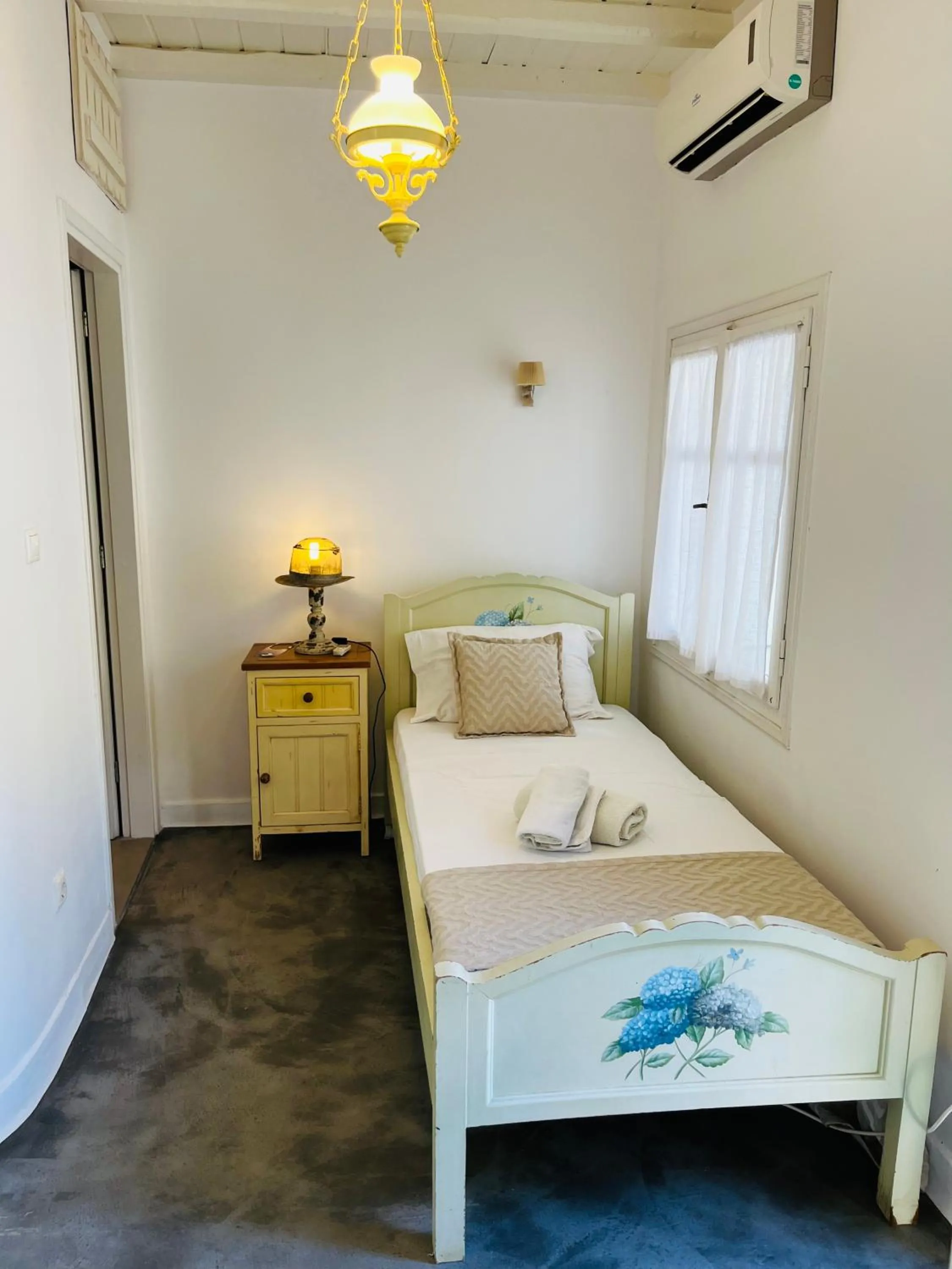 Bed in Navy Blue Suites