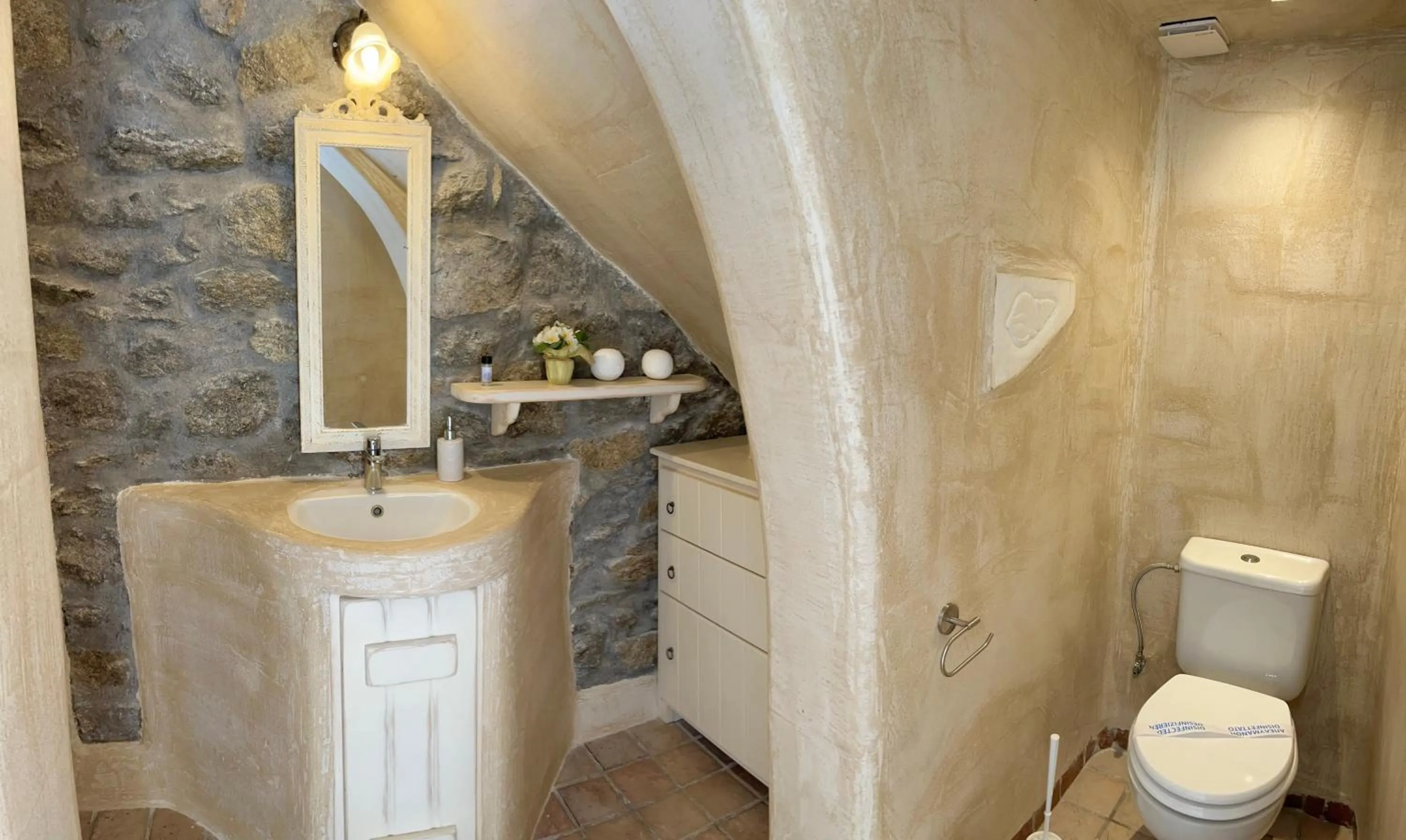 Shower in Navy Blue Suites