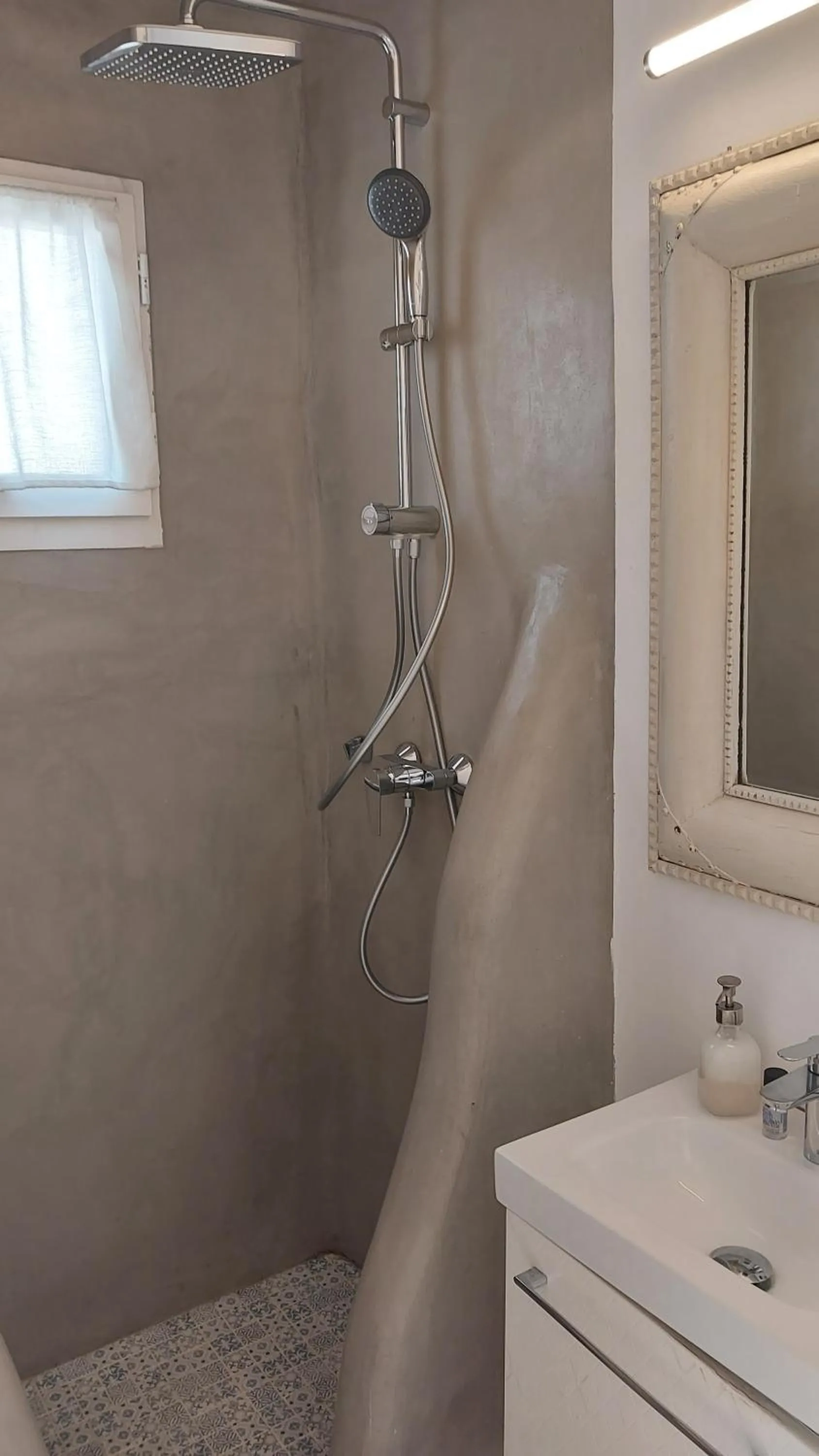 Shower in Navy Blue Suites