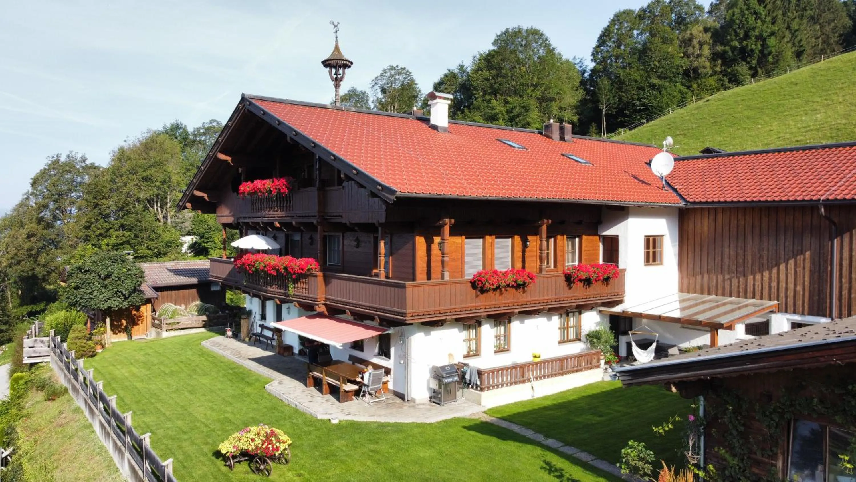 Property building in Appartement Oberschernthann