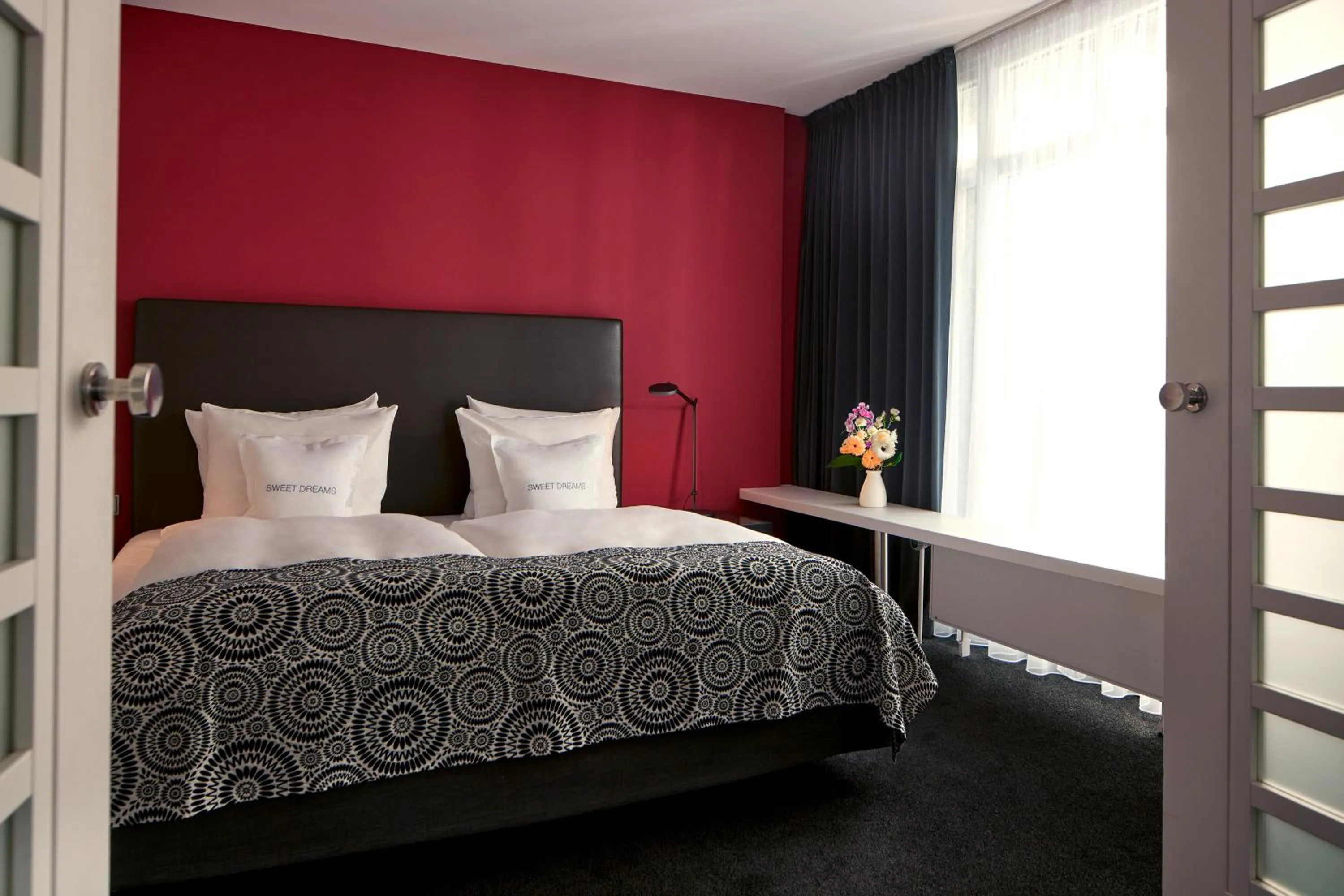 Bedroom, Bed in THE MADISON Hotel Hamburg