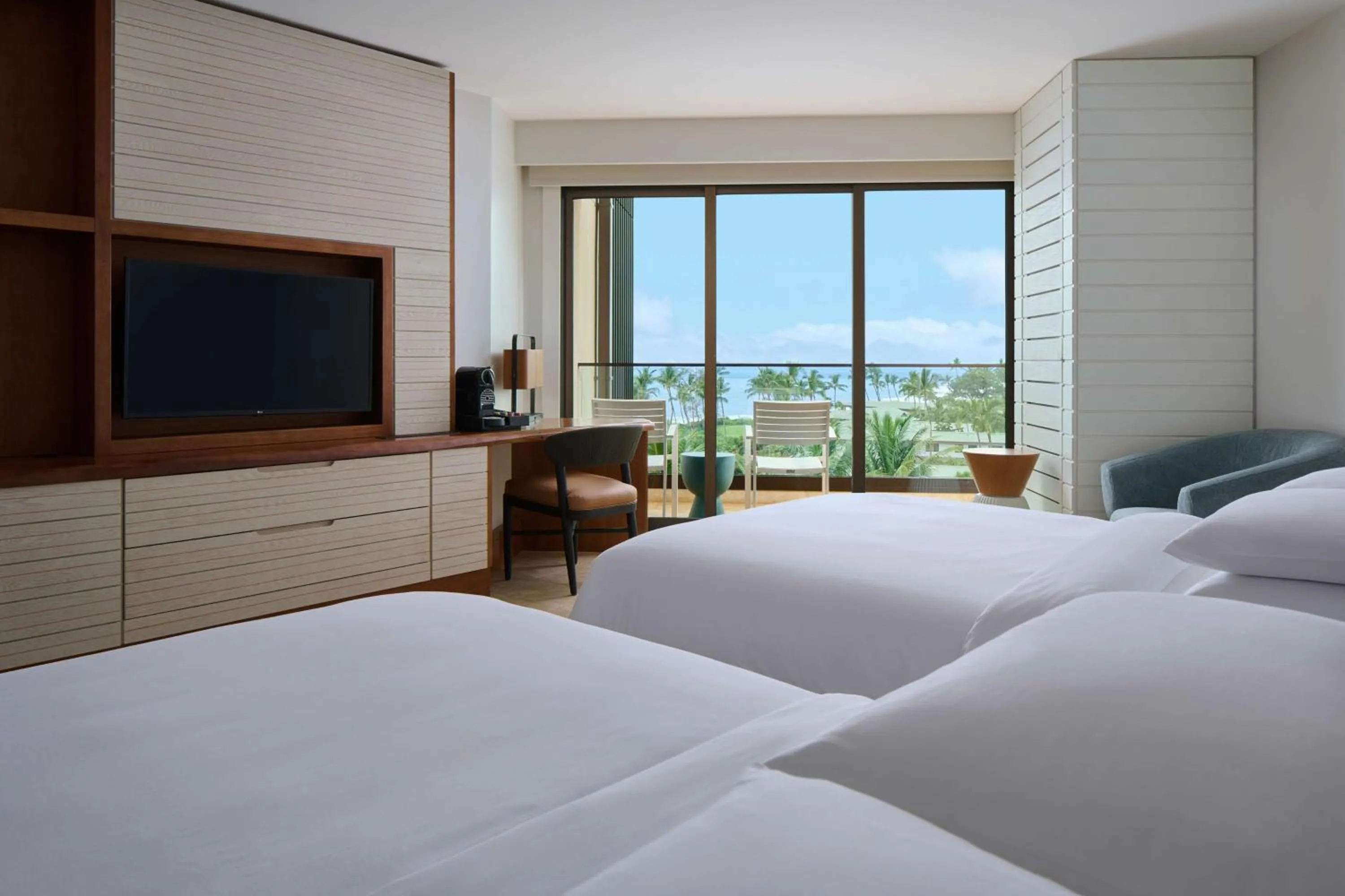 Bedroom, Bed in Andaz Maui at Wailea Resort - A Concept by Hyatt
