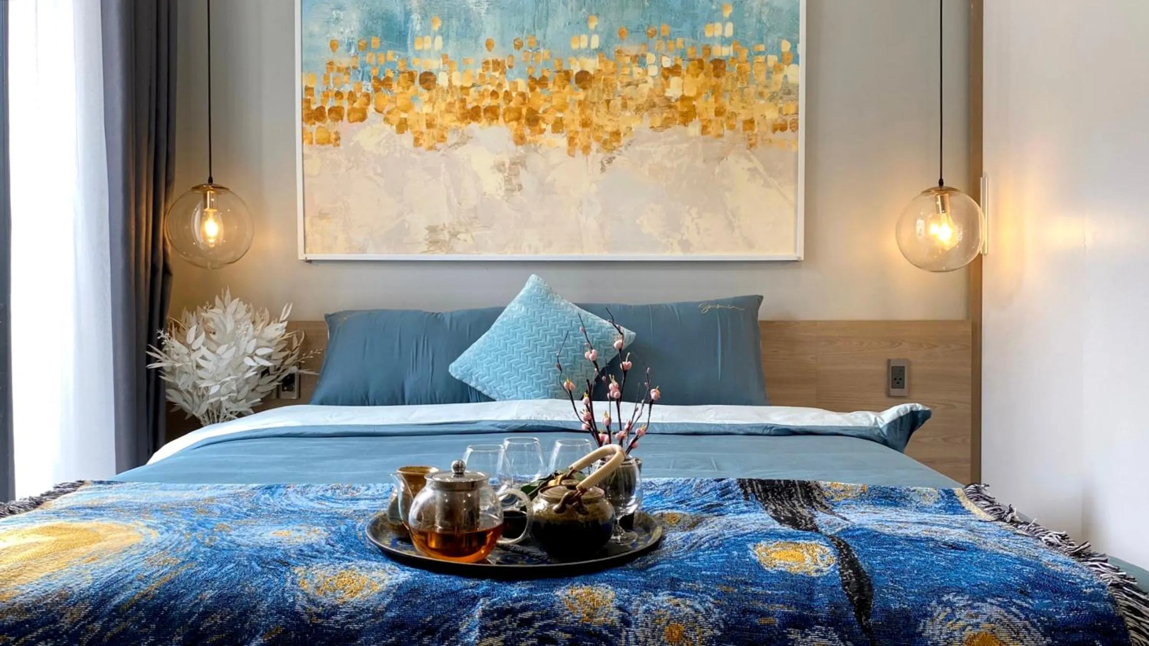 Bed in Hue Crown Boutique best hotel