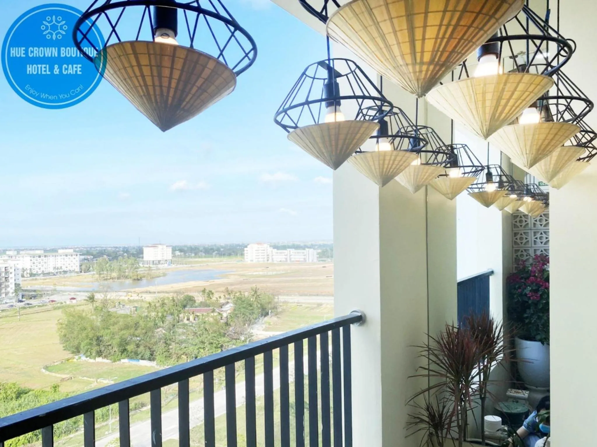 Hue Crown Boutique best hotel