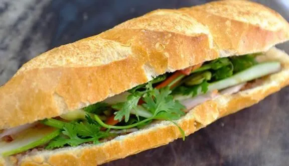 Breakfast in Hue Crown Boutique best hotel