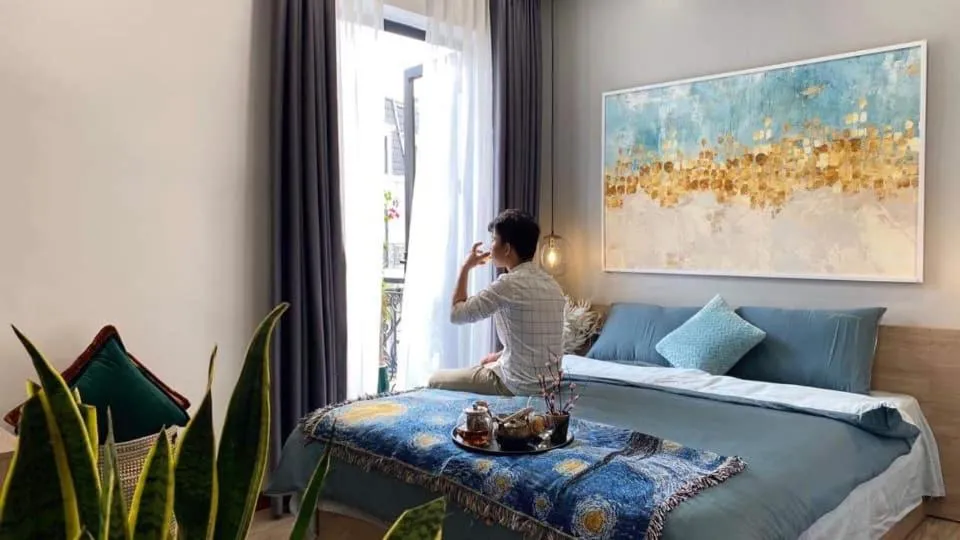 Bed in Hue Crown Boutique best hotel