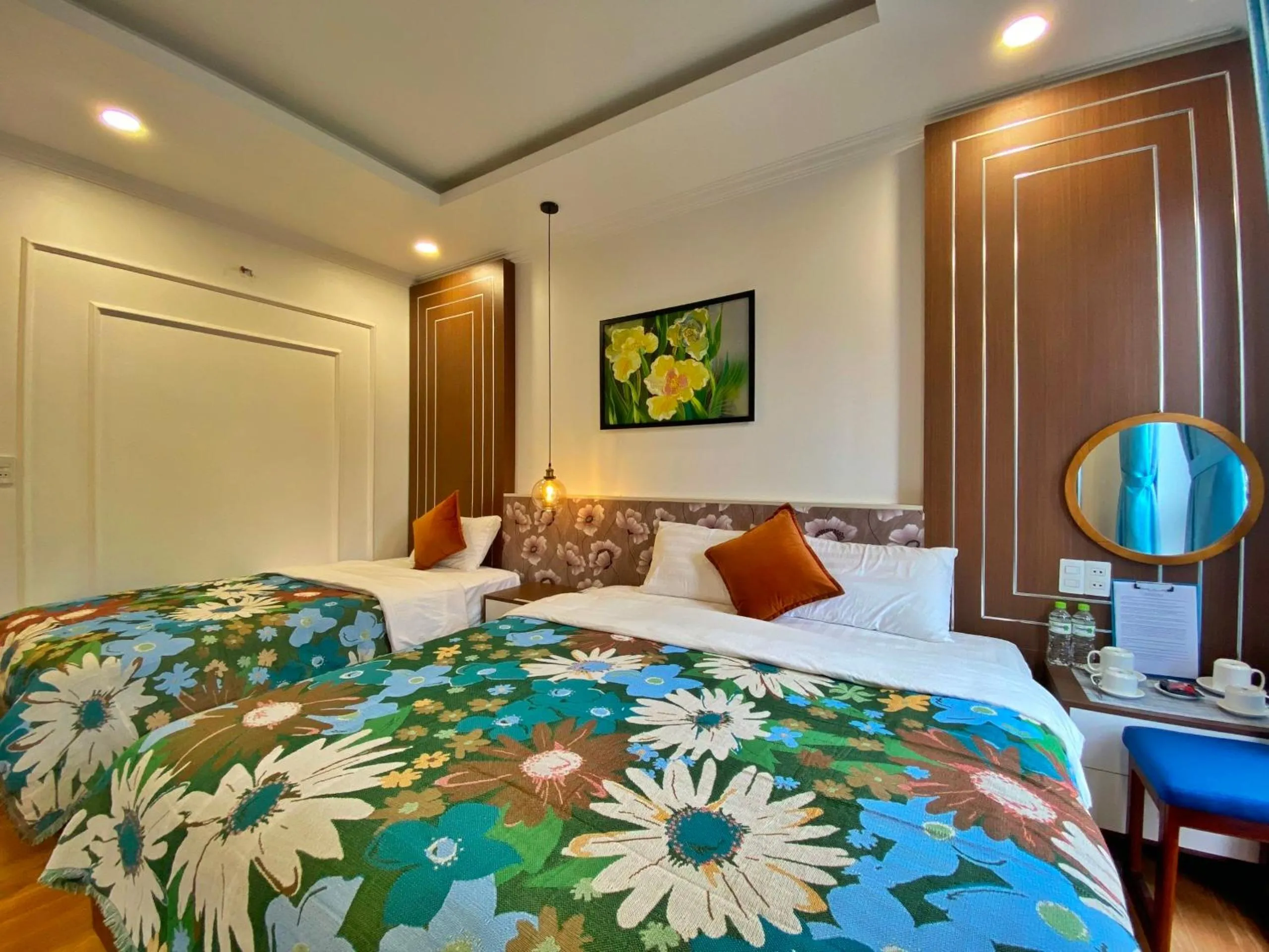Bed in Hue Crown Boutique best hotel