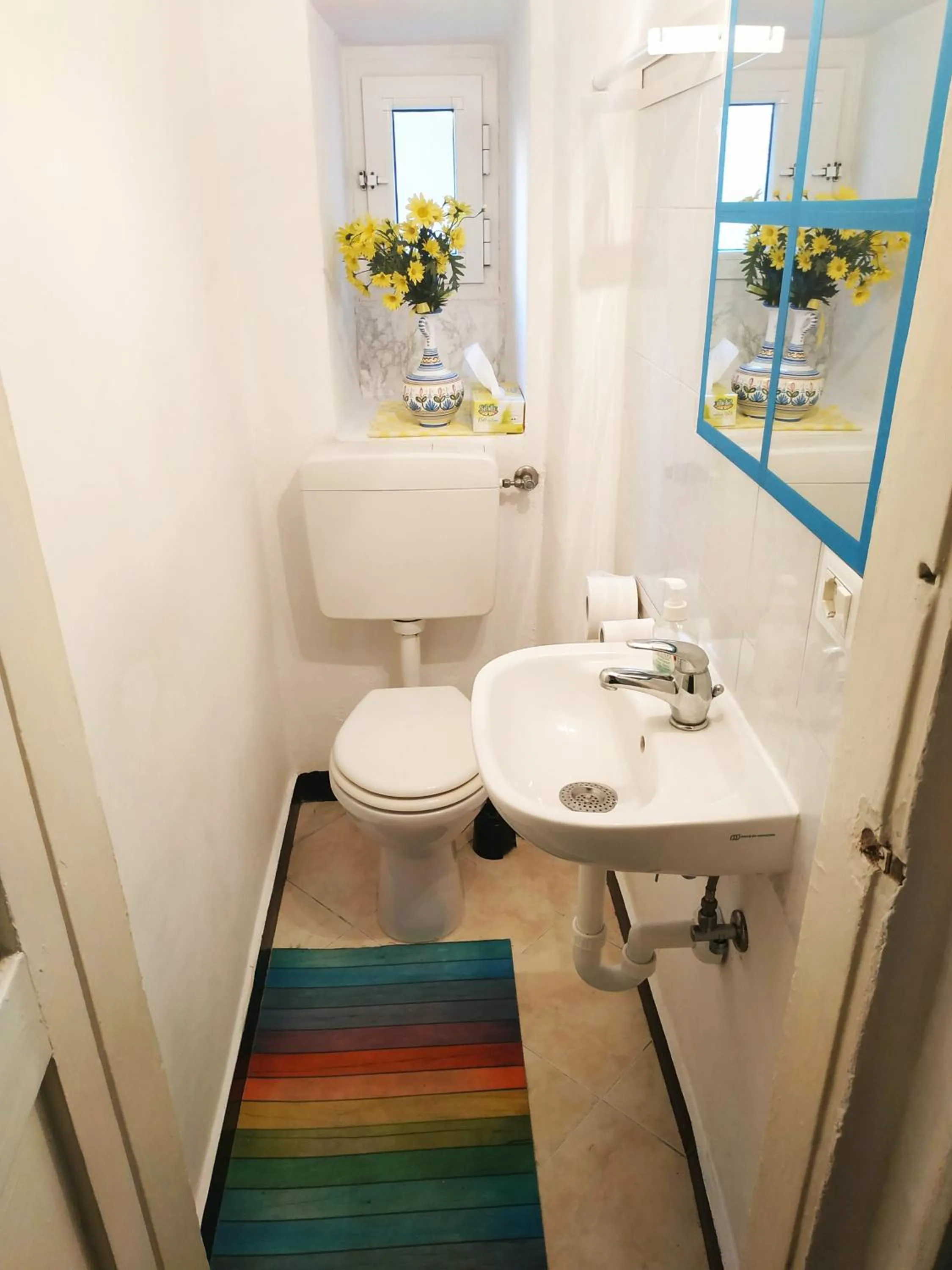 Bathroom in Delfino Blue